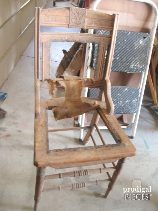 Antique Chair Before Makeover by Prodigal Pieces | www.prodigalpieces.com
