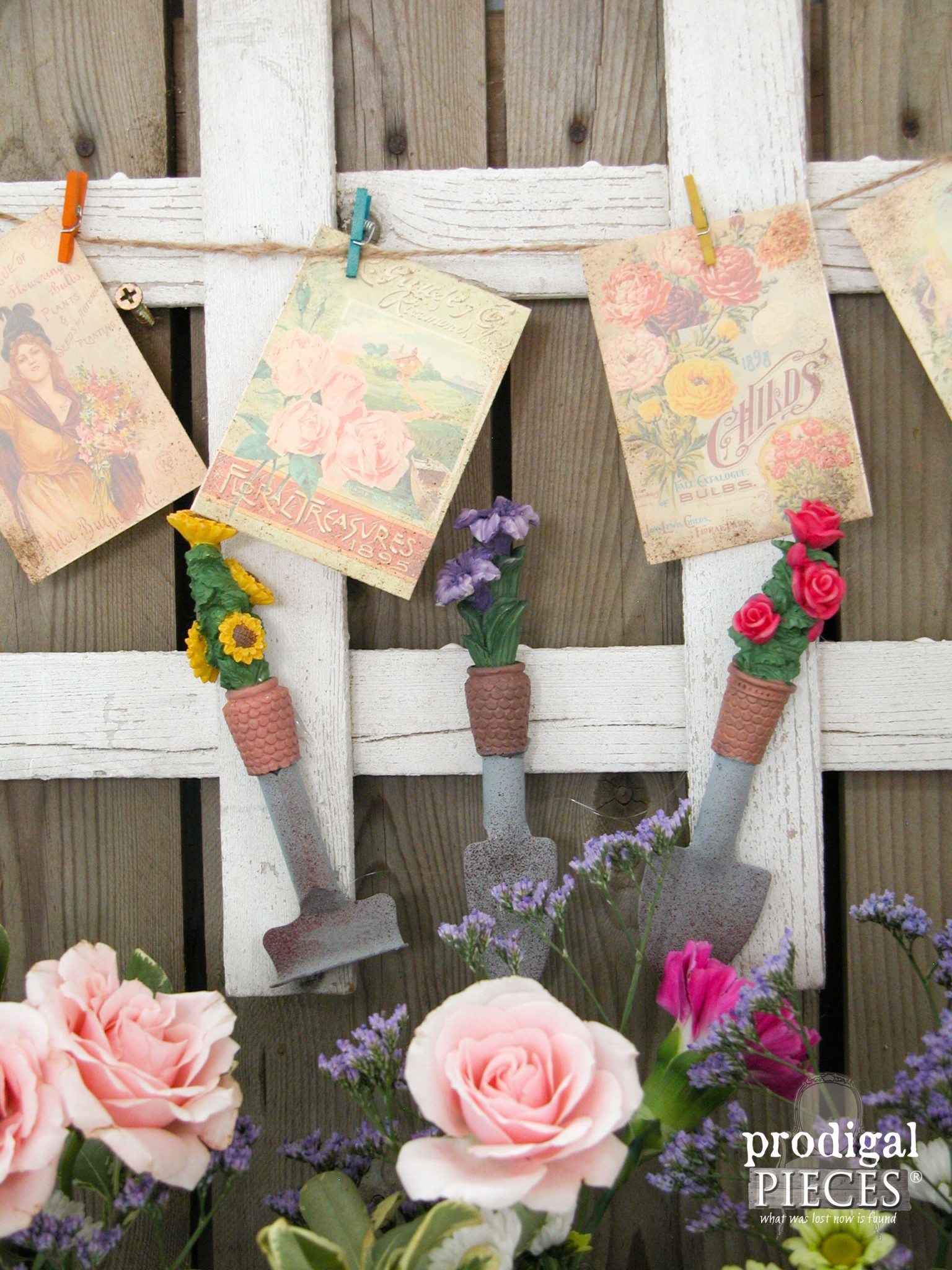 Garden Decor from Curbside Picket Fence by Prodigal Pieces | www.prodigalpieces.com
