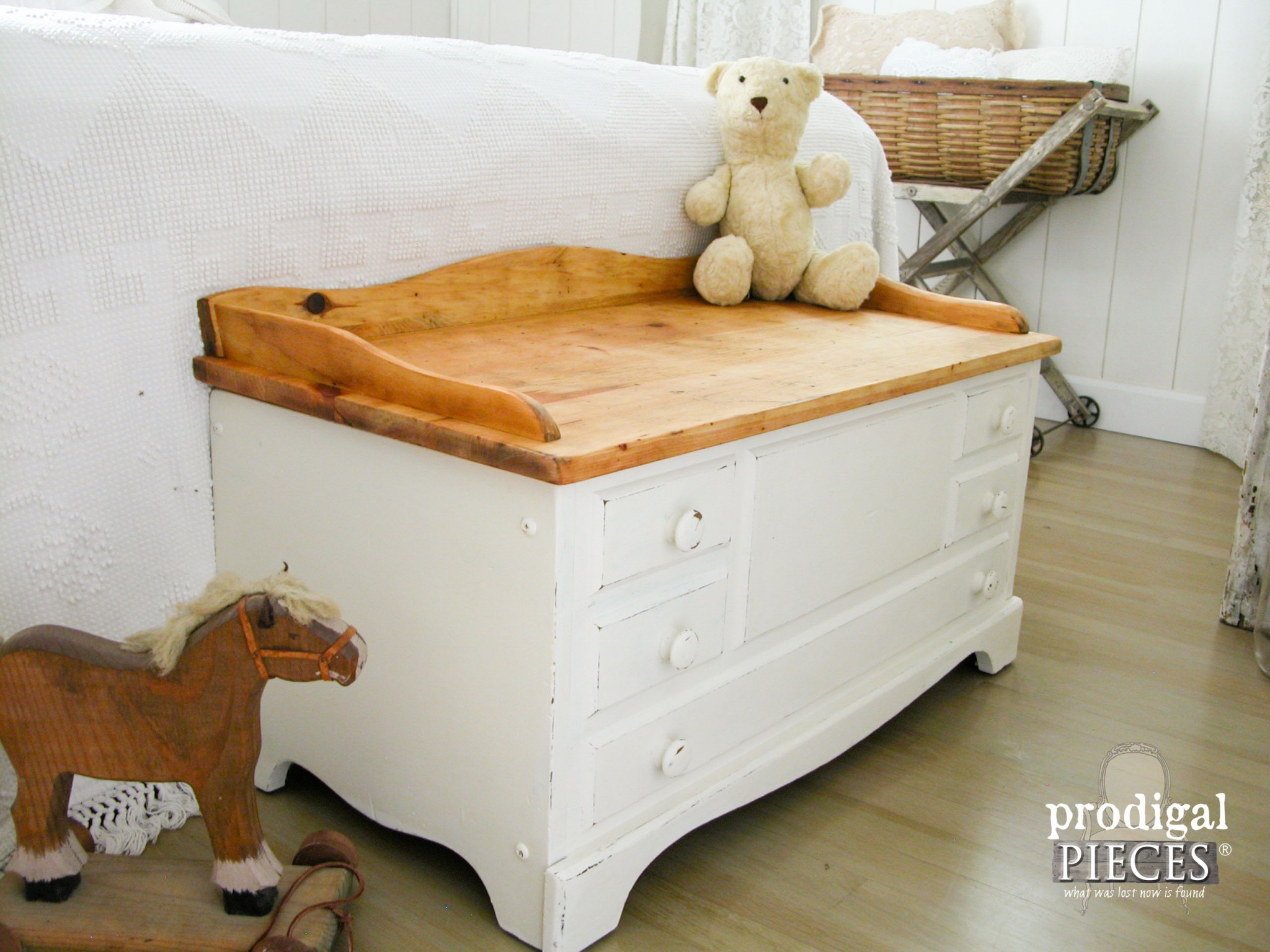 Side of Farmhouse Chic DIY Wooden Chest by Prodigal Pieces | prodigalpieces.com