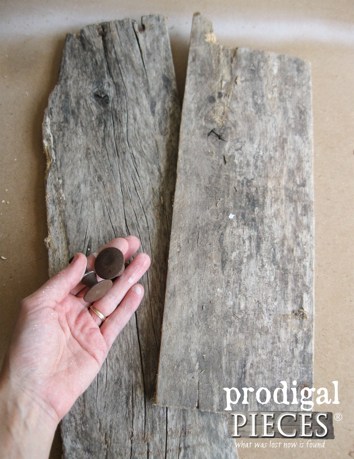 Reclaimed Wood and Rusty Metal Knobs Repurposed | Prodigal Pieces | www.prodigalpieces.com