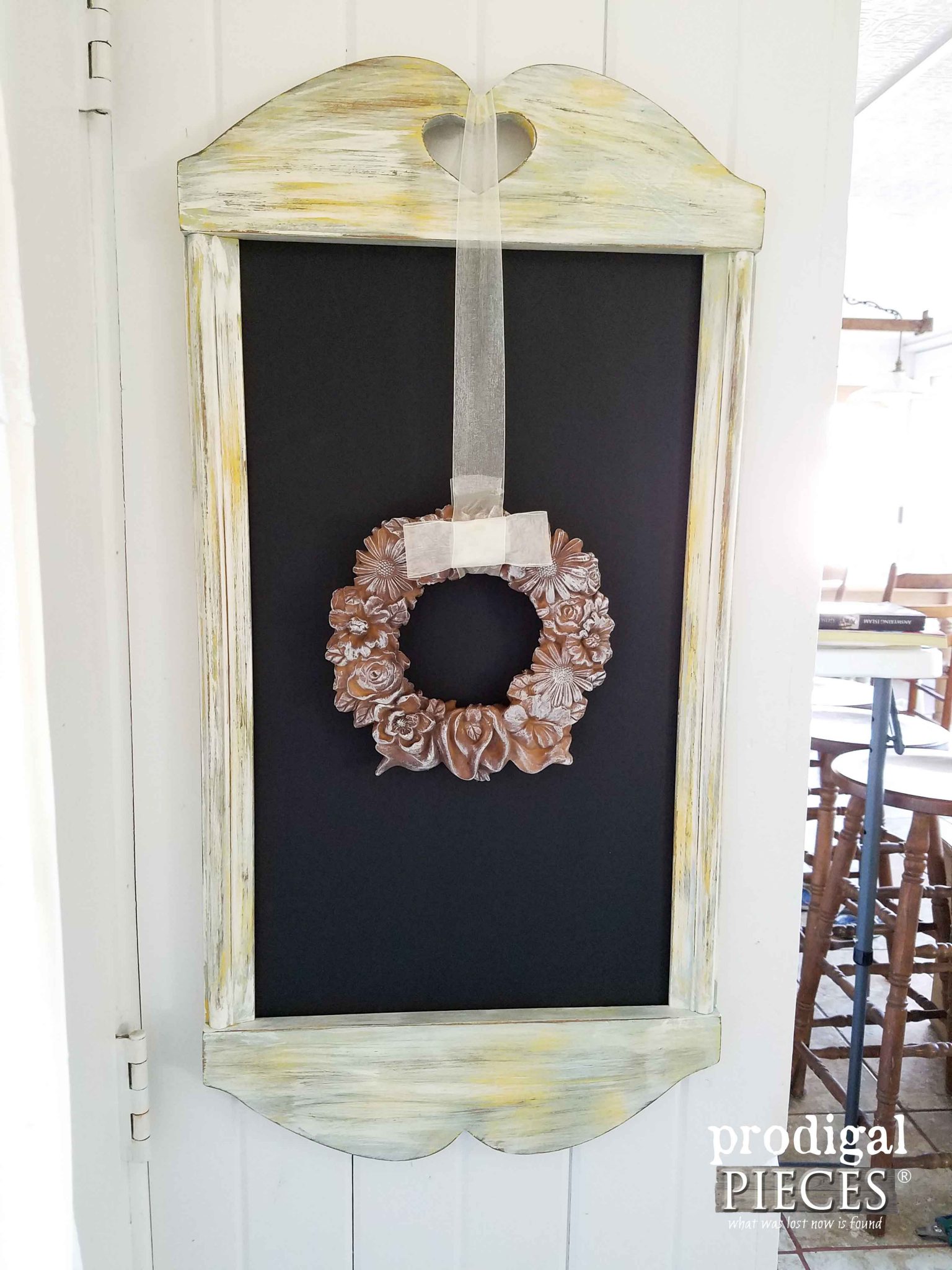 Thrifted Frame Repurposed into Rustic Chalkboard by Prodigal Pieces | prodigalpieces.com