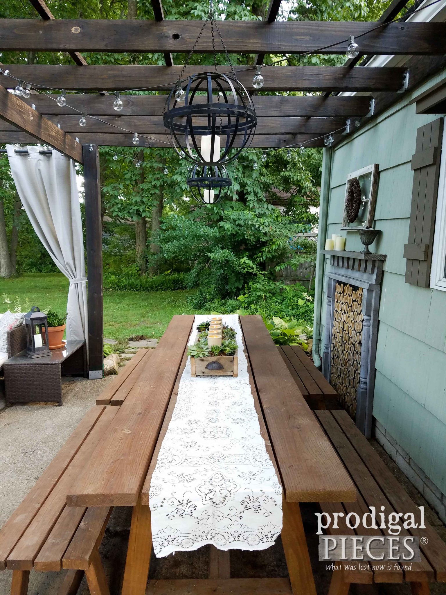 Patio Dining Table with DIY Succulent Centerpiece by Prodigal Pieces | prodigalpieces.com