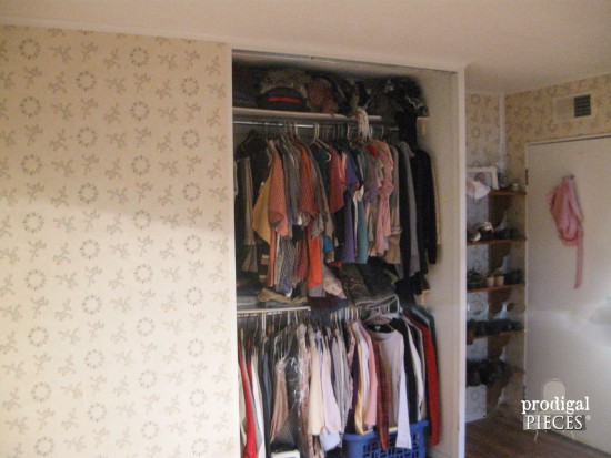 Closet Before Remodel | prodigalpieces.com #prodigalpieces