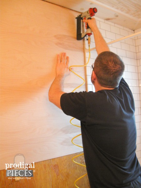 Installing Luan Panels for Bathroom Remodel| Prodigal Pieces | www.prodigalpieces.com