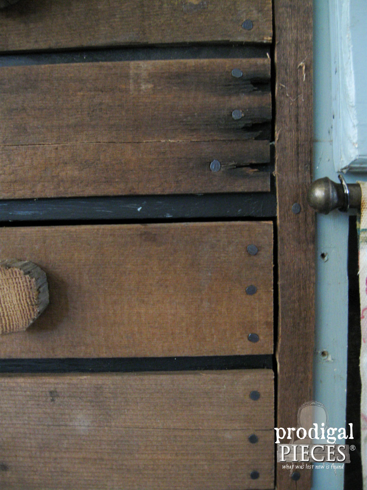 Closeup of Patina on Faux Crate Drawers | Prodigal Pieces | prodigalpieces.com #prodigalpieces