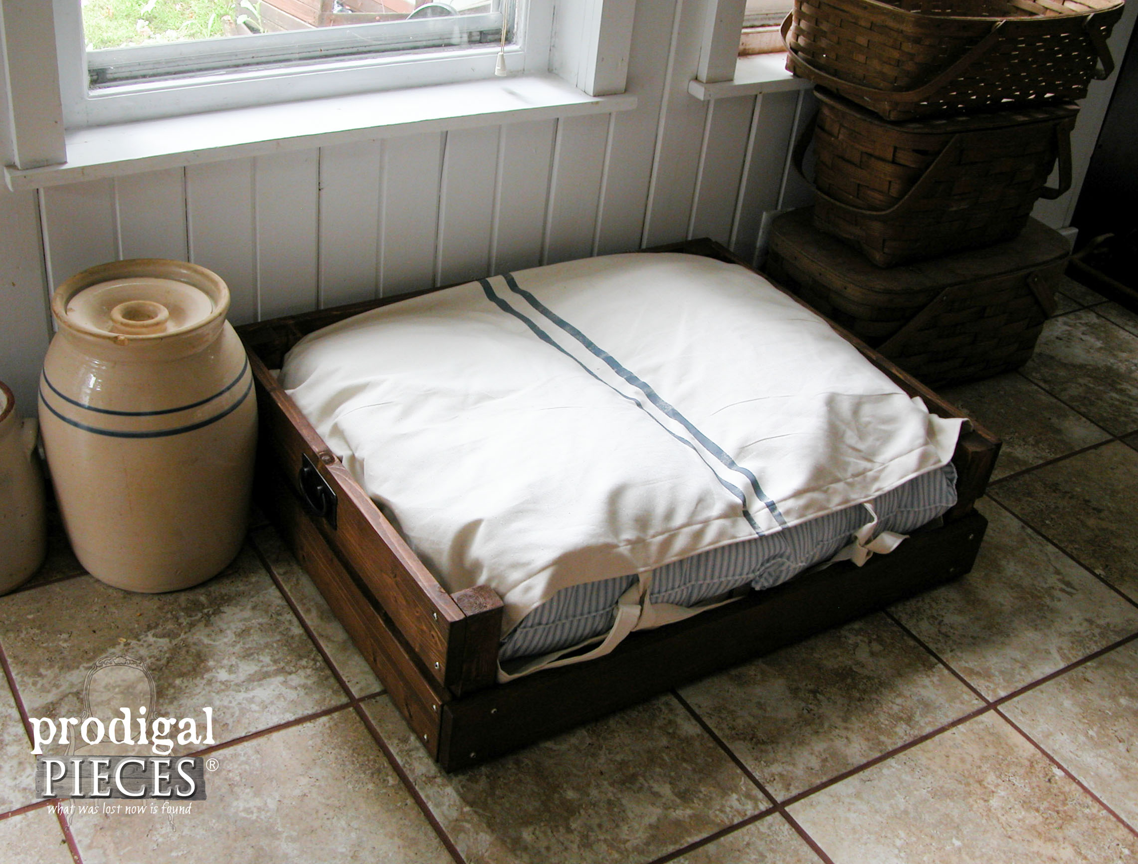 Grain Sack & Ticking Pet Bed with DIY Plans and Tutorial by Prodigal Pieces | prodigalpieces.com