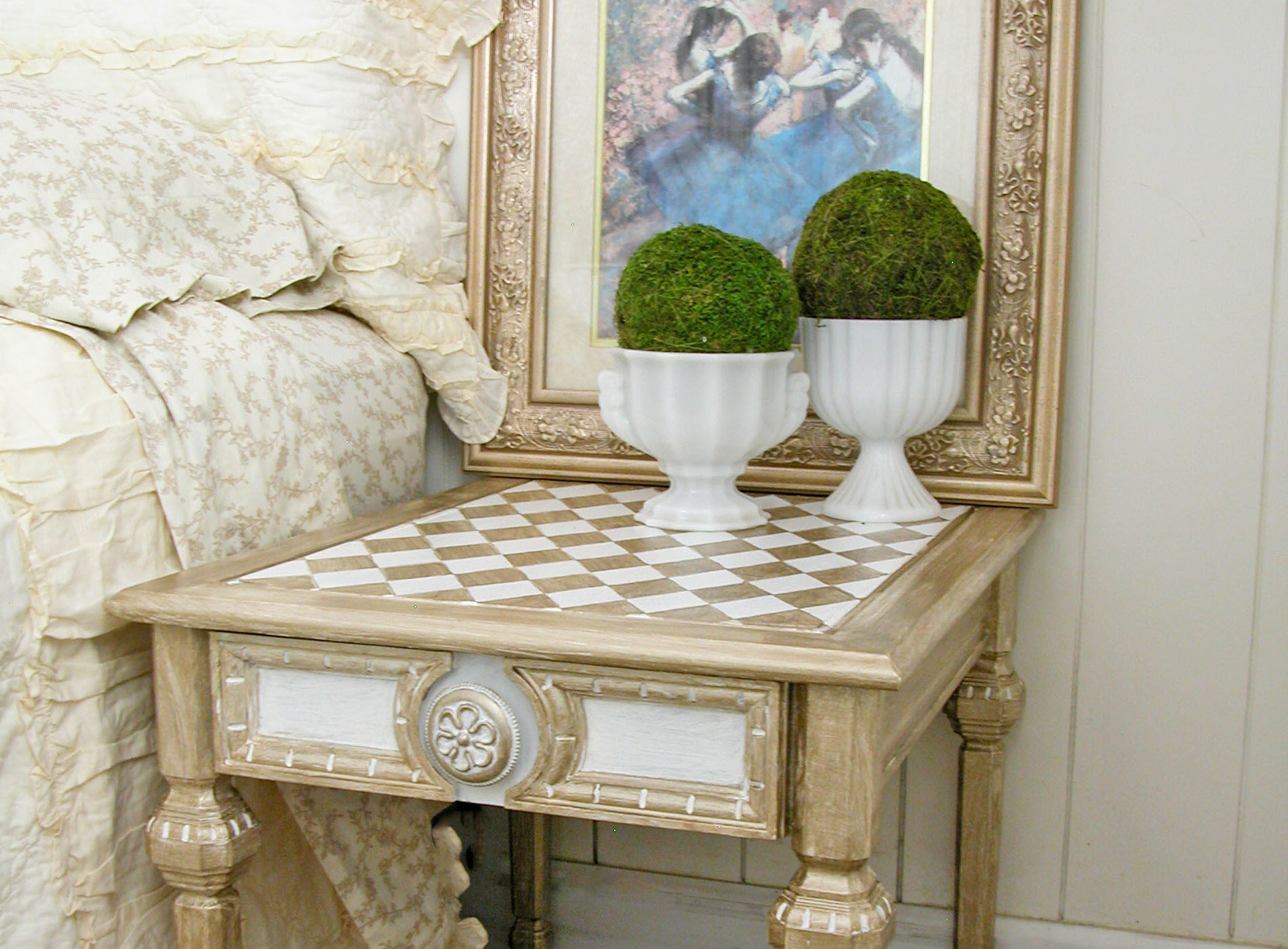 Featured Metallic Paint Makeover by Prodigal Pieces | www.prodigalpieces.com