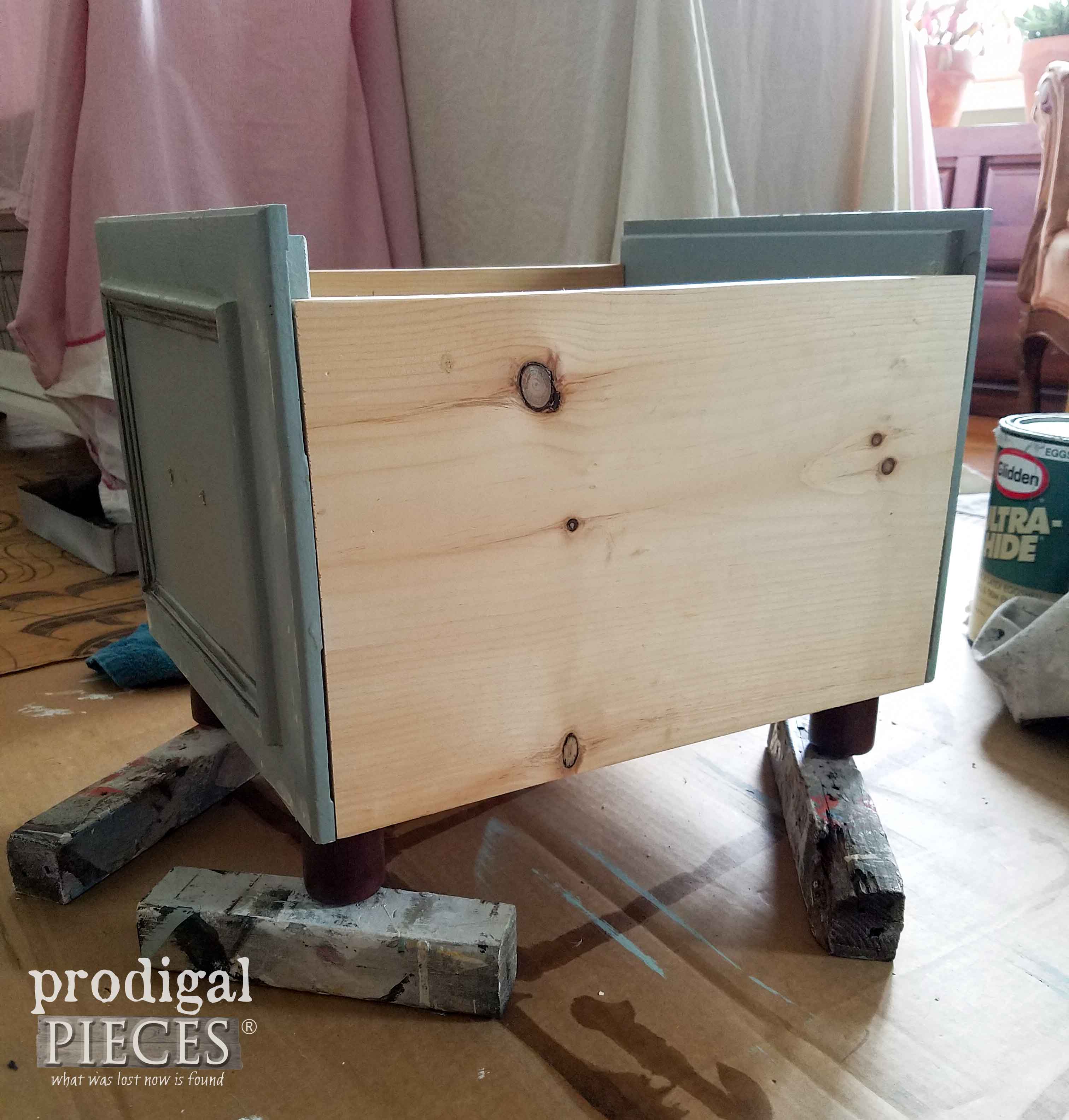 Building a DIY Storage Box by Prodigal Pieces | prodigalpieces.com