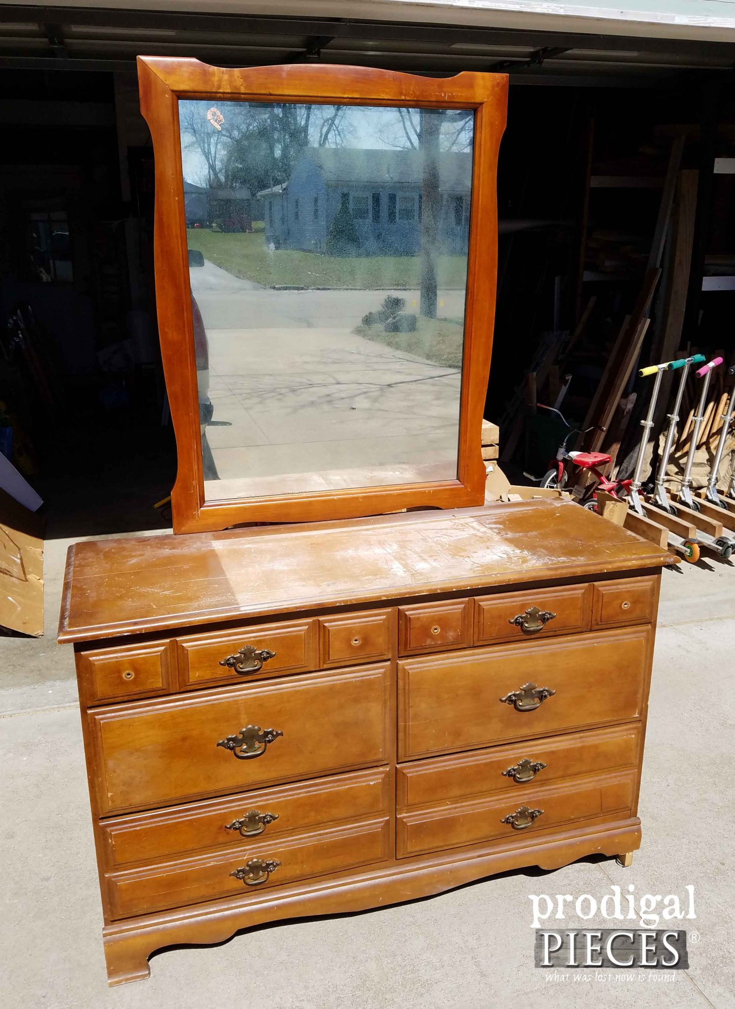 Vintage Dresser Before Updating | Prodigal Pieces | prodigalpieces.com