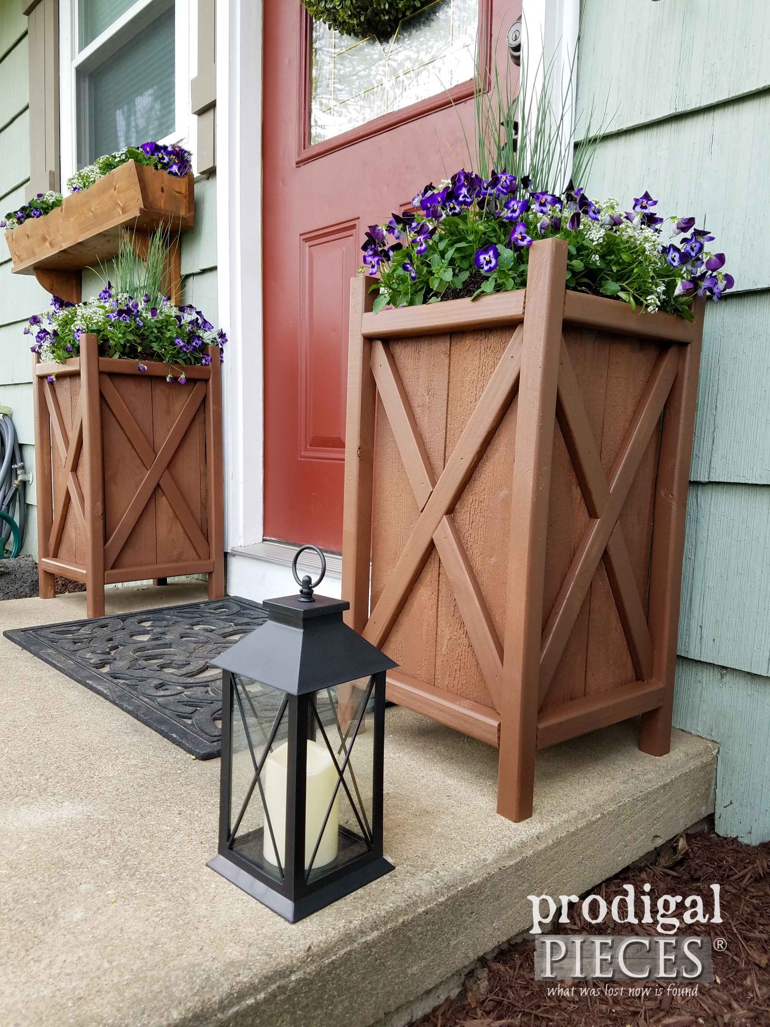 Add Curb Appeal with Planters - Tutorial by Prodigal Pieces | prodigalpieces.com