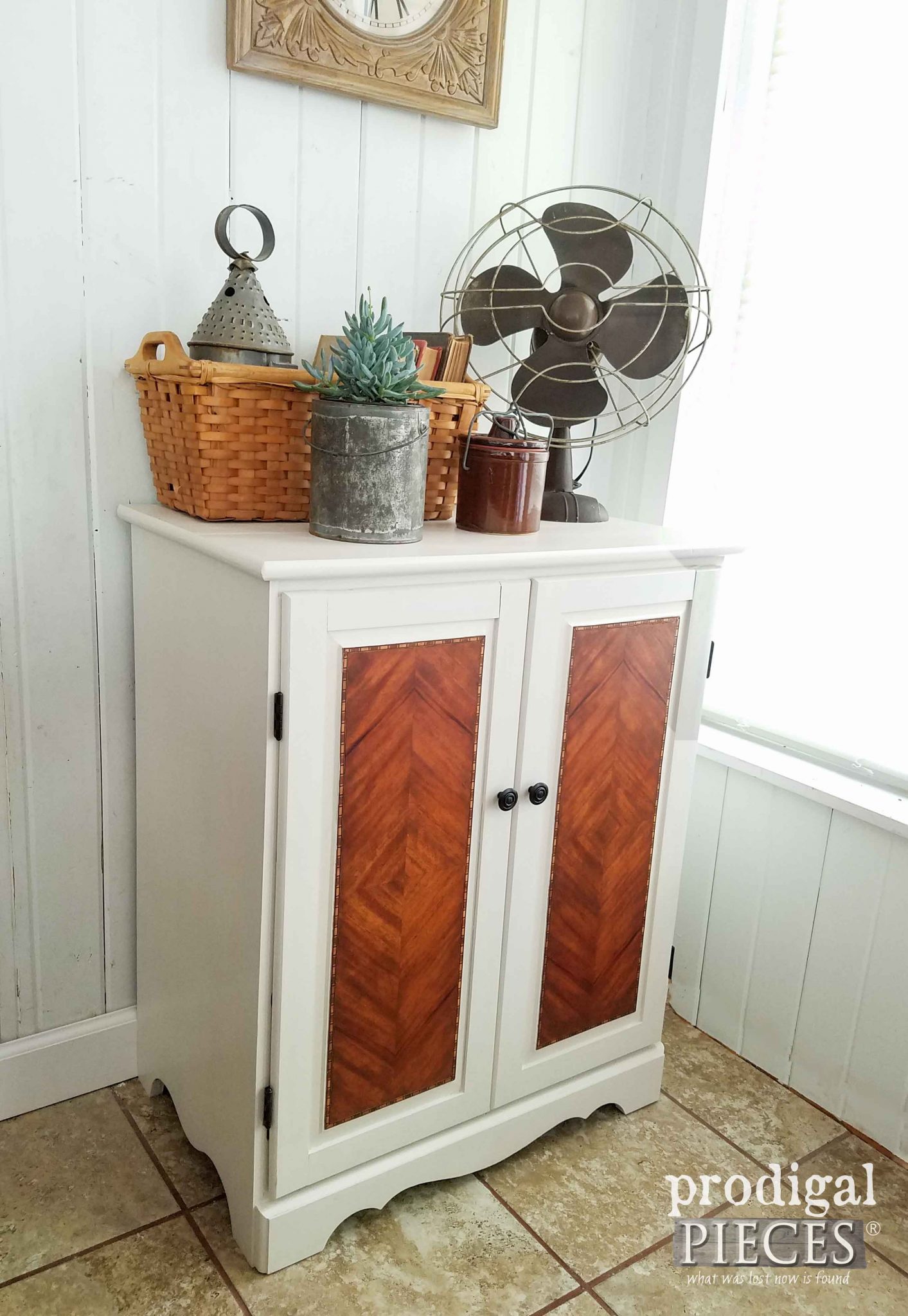 Farmhouse Chic Cabinet with Details on How to get the Look by Prodigal Pieces | prodigalpieces.com