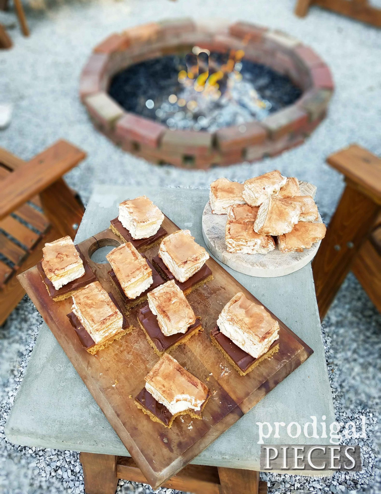 Back Yard Treats with Homemade S'mores by Prodigal Pieces | prodigalpieces.com