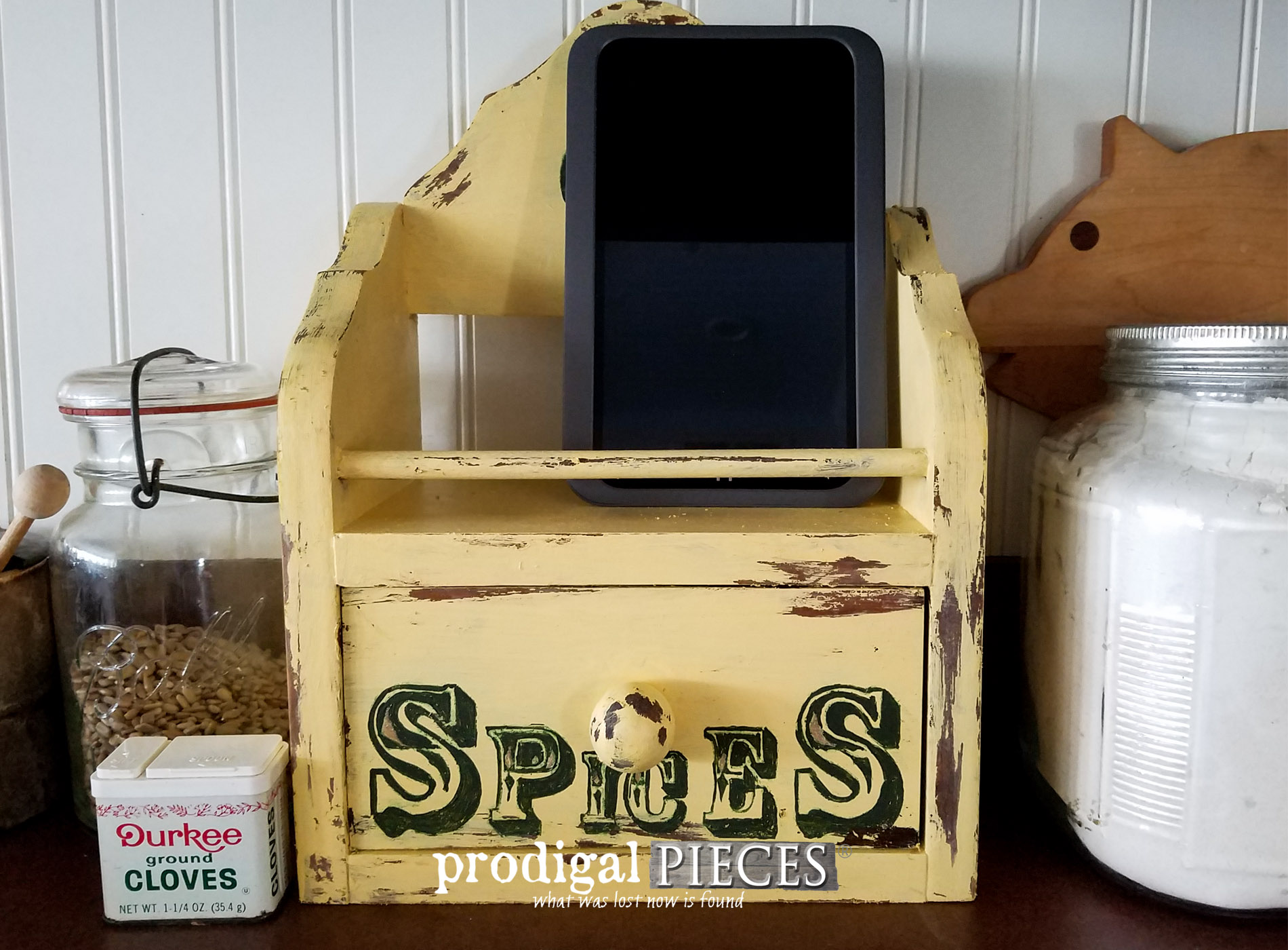 Featured DIY Charging Station by Prodigal Pieces | prodigalpieces.com