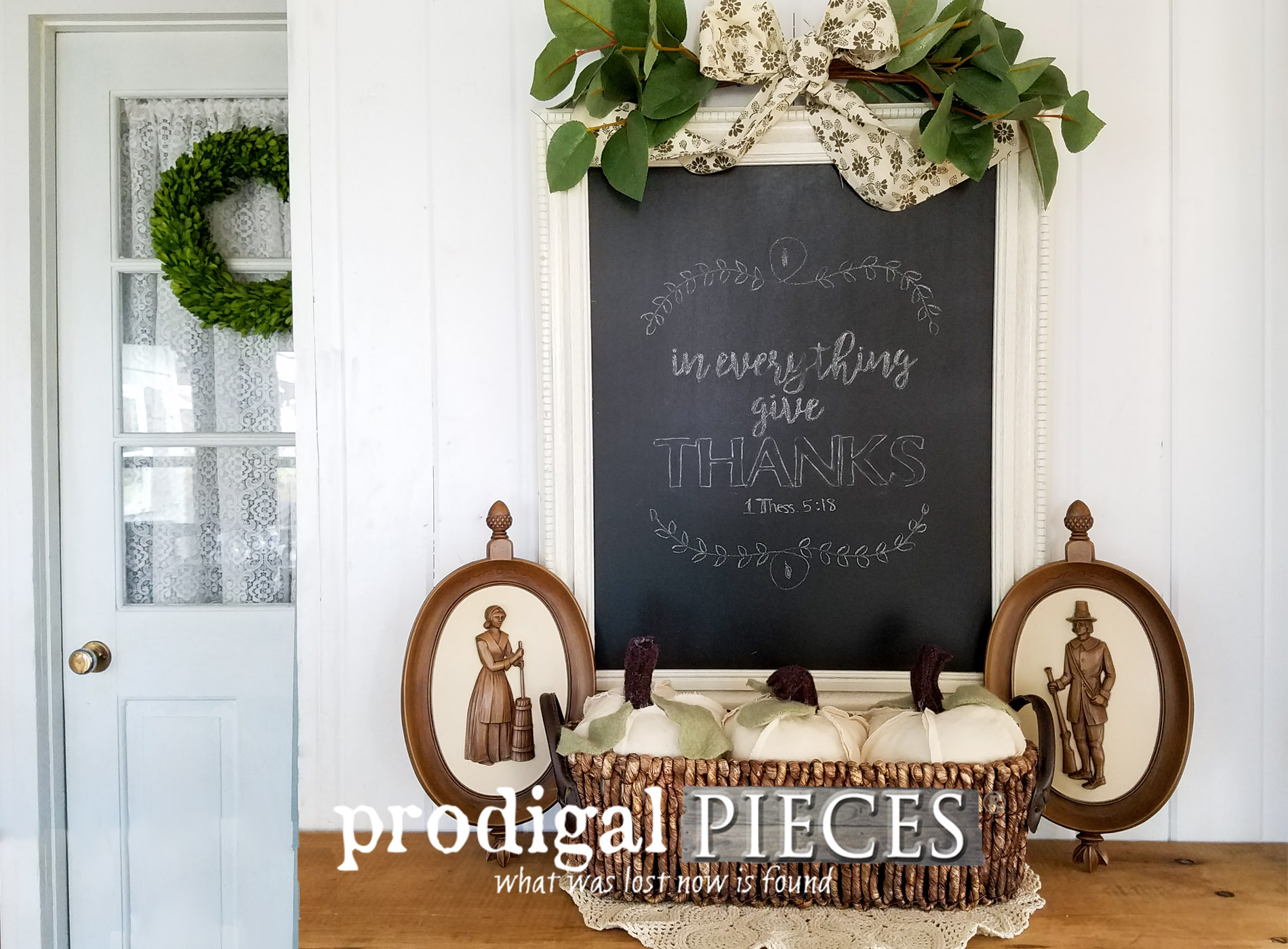 Featured Last-Minute Thanksgiving Holiday Decor Tutorial by Prodigal Pieces | prodigalpieces.com