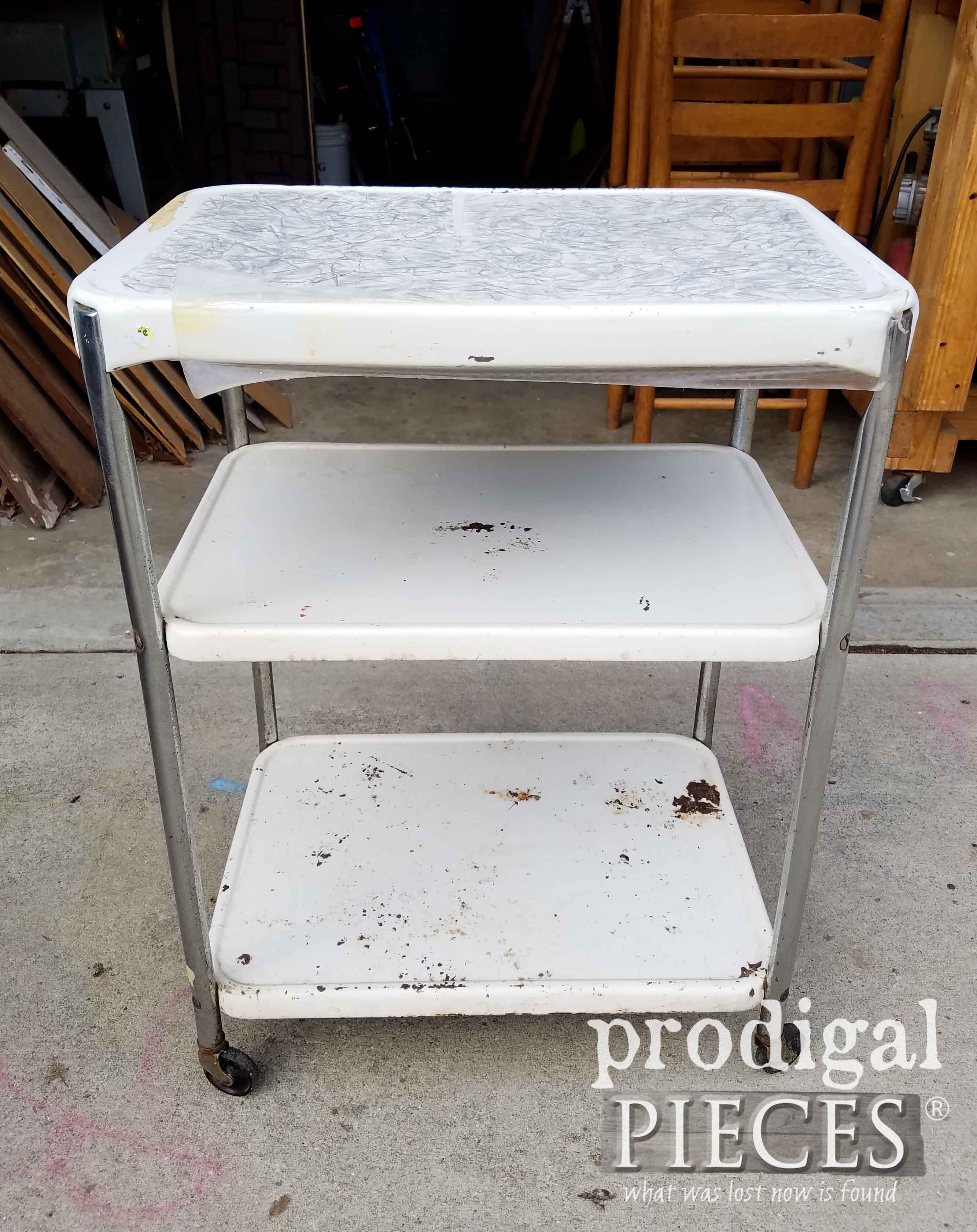 Vintage Serving Cart Before Makeover by Larissa of Prodigal Pieces | prodigalpieces.com