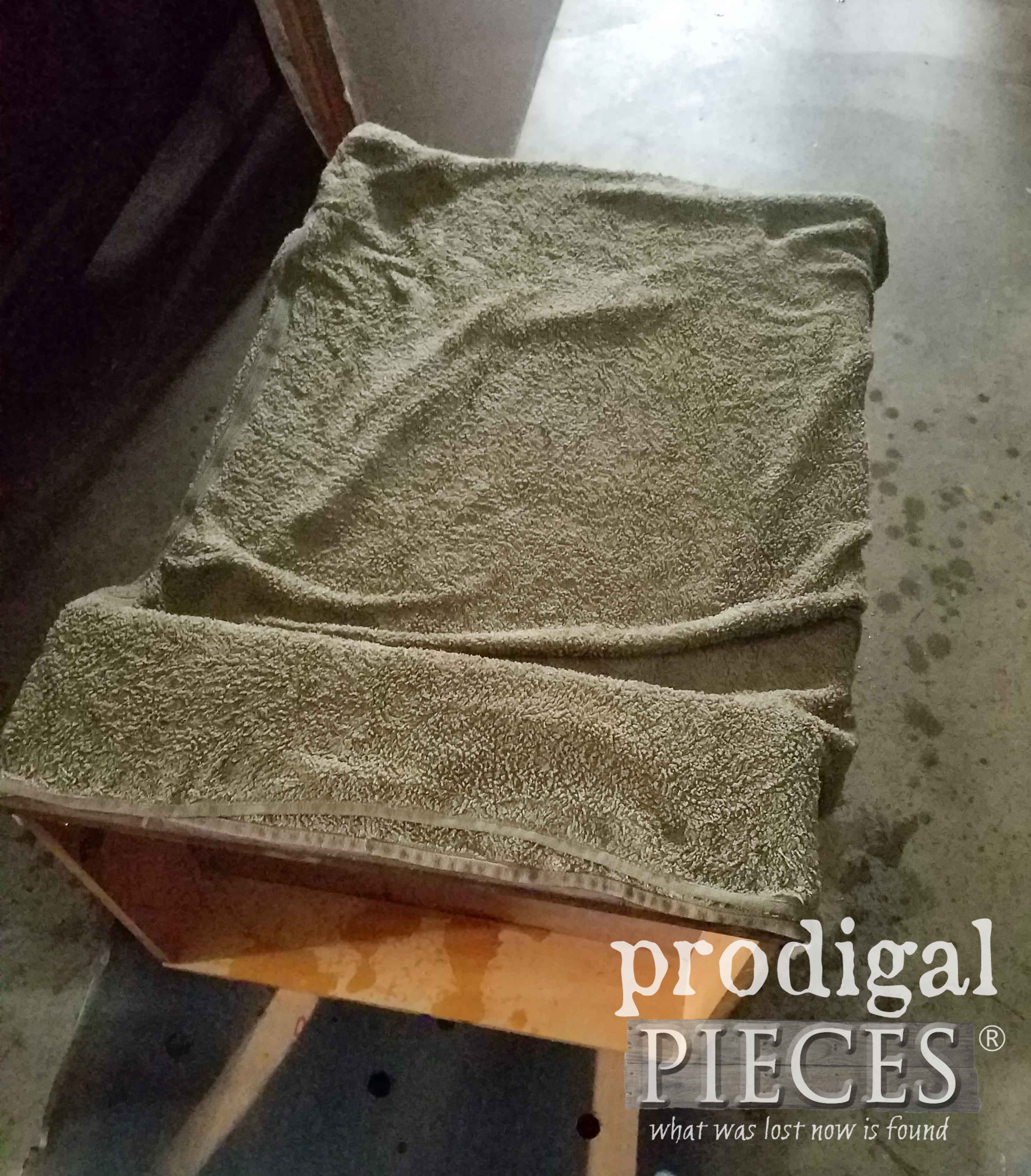 Towel Soak Method for Removing Veneer by Prodigal Pieces | prodigalpieces.com