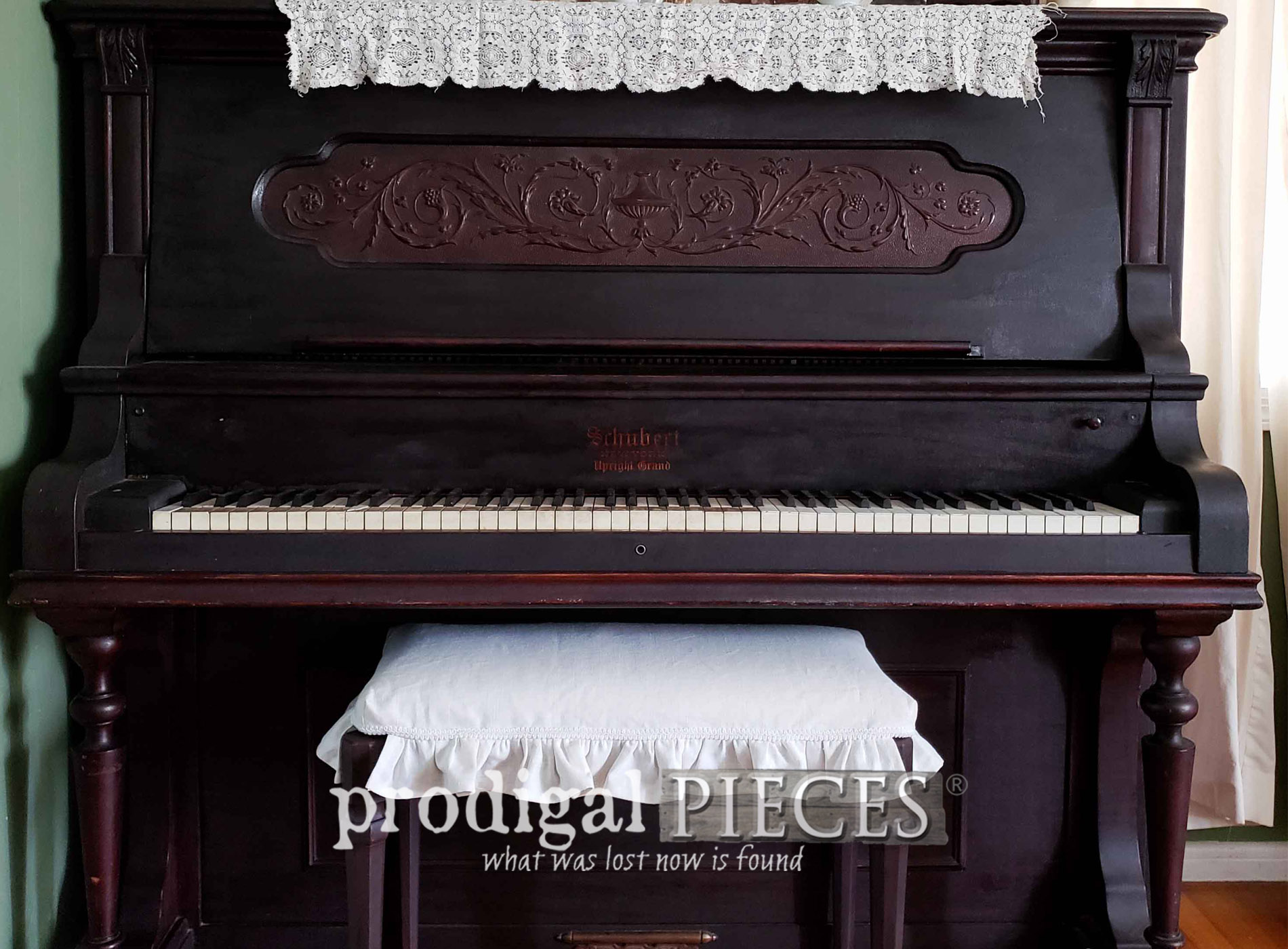 Featured Piano Bench Makeover with DIY Furniture Lazy Susan by Larissa of Prodigal Pieces | prodigalpieces.com