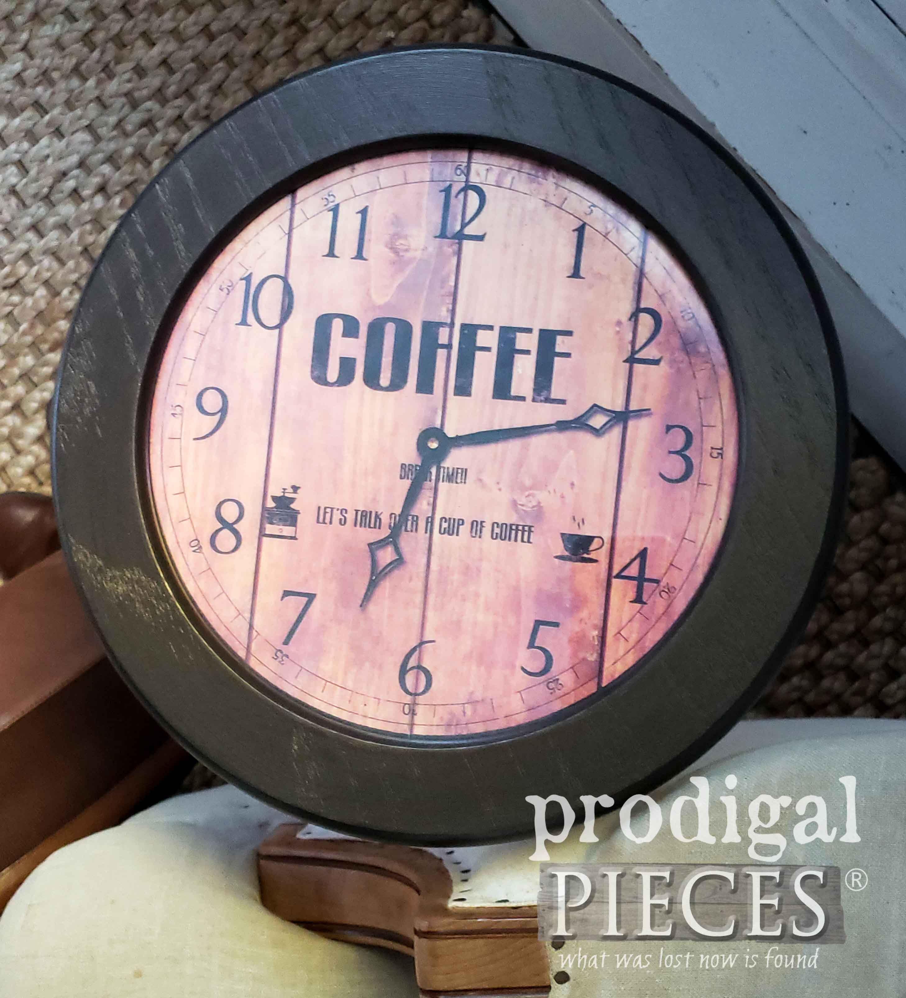 Rustic DIY Clock Face Table for Farmhouse Industrial Style Decor by Prodigal Pieces | prodigalpieces.com
