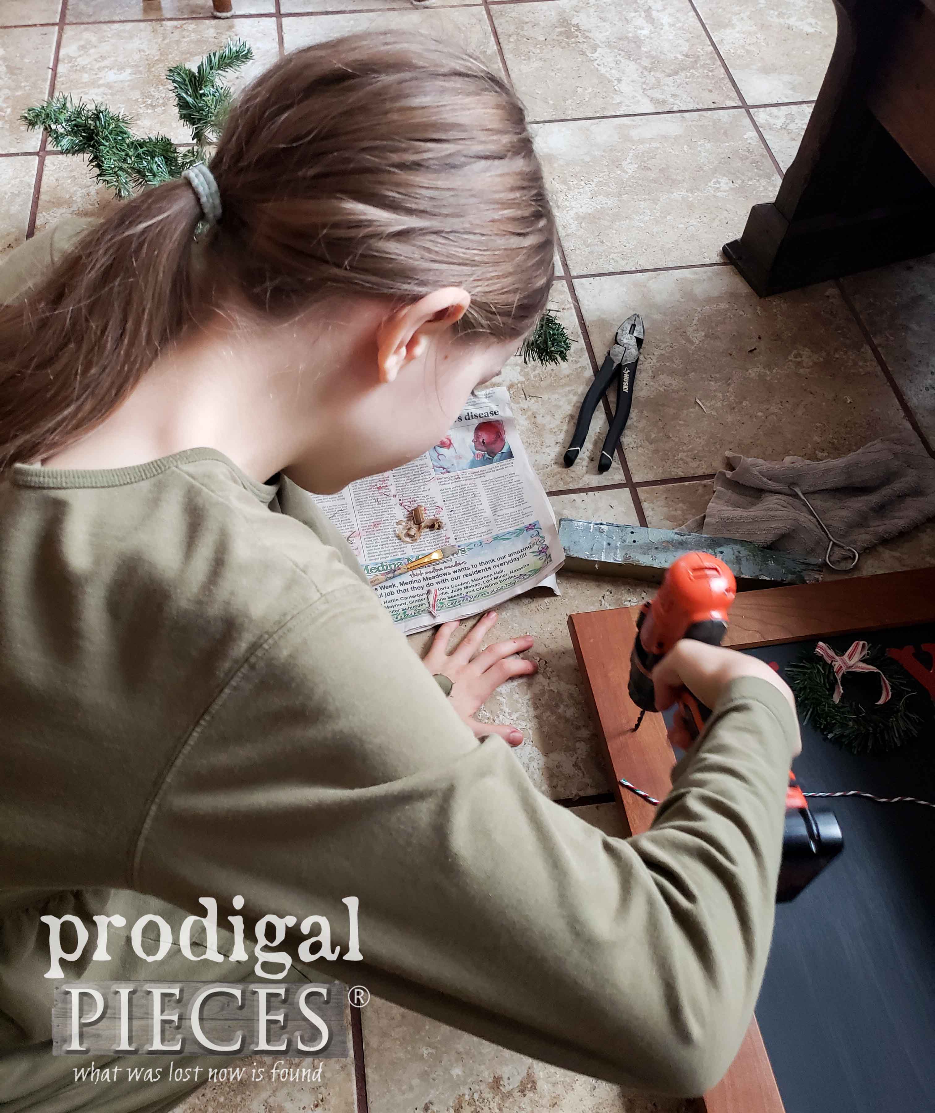Drilling DIY Christmas Card Holder | prodigalpieces.com