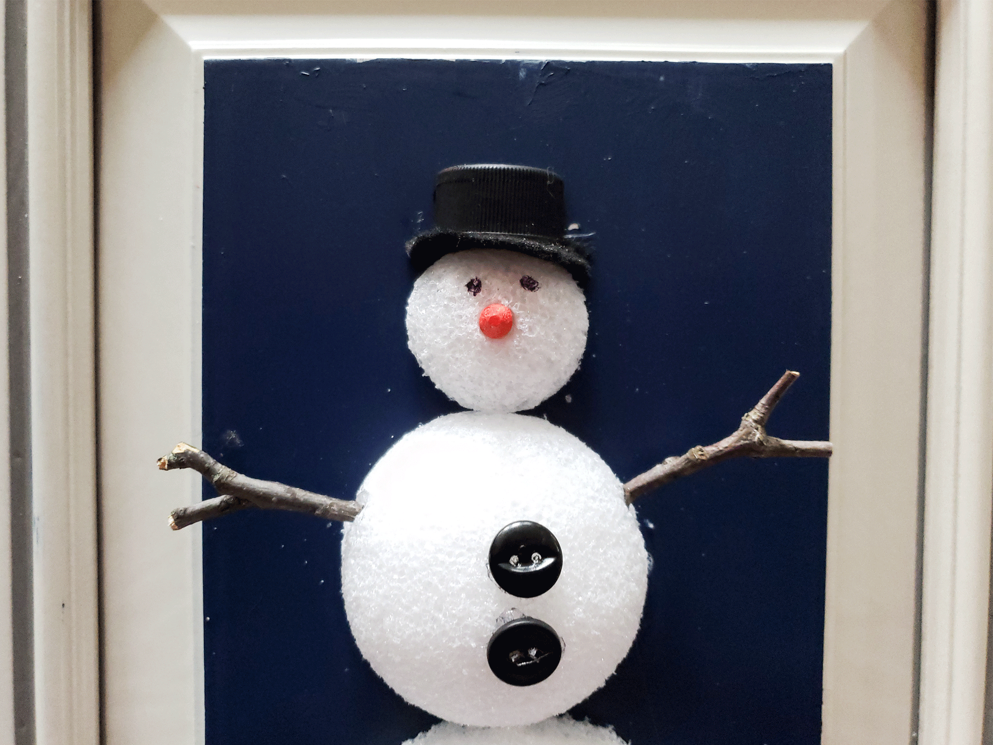 DIY Snowman Wall Art on Upcycled Cupboard Door | prodigalpieces.com