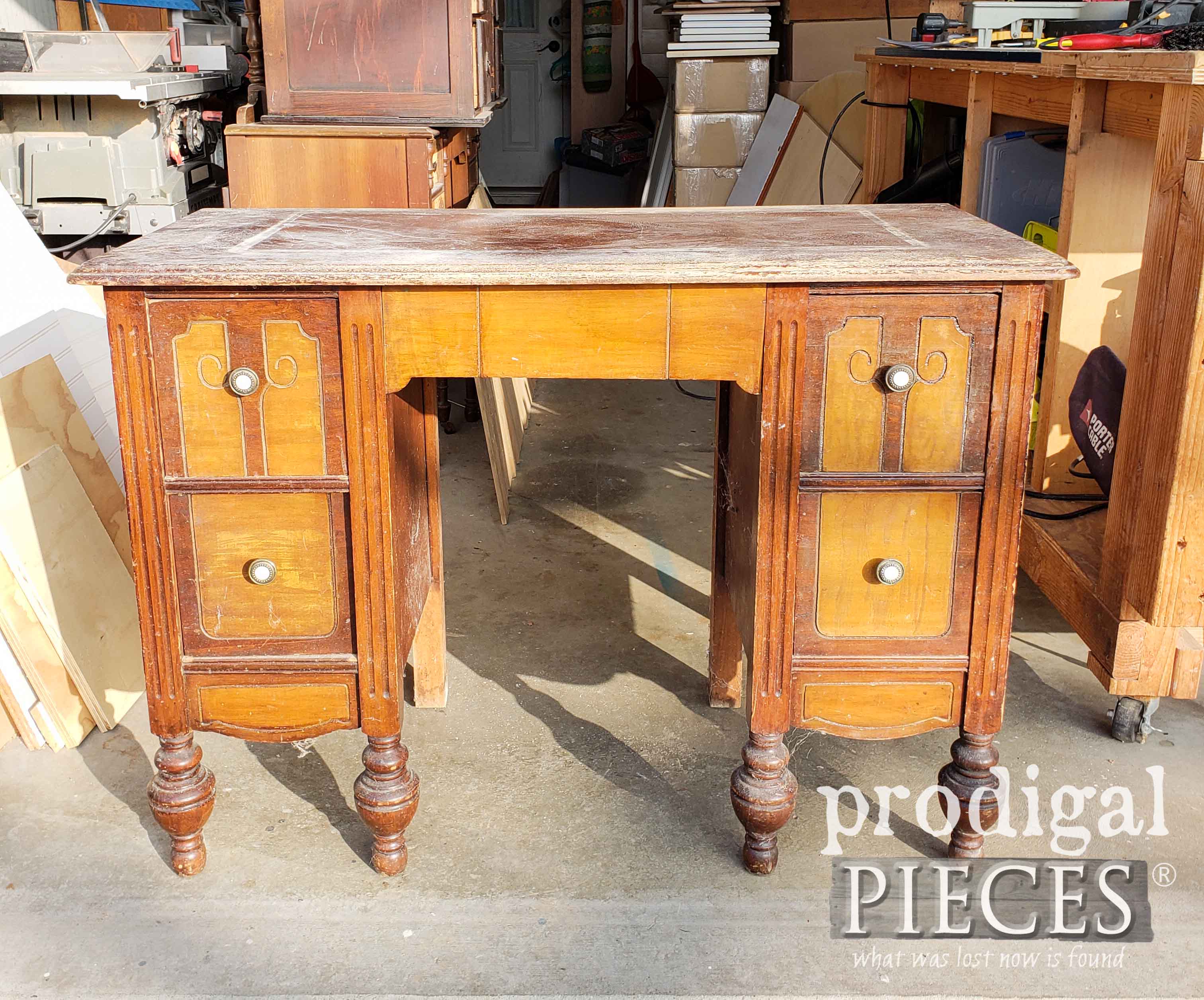 1920's Antique Dressing Table Found at Thrift Store Before Makeover by Larissa of Prodigal Pieces | prodigalpieces.com