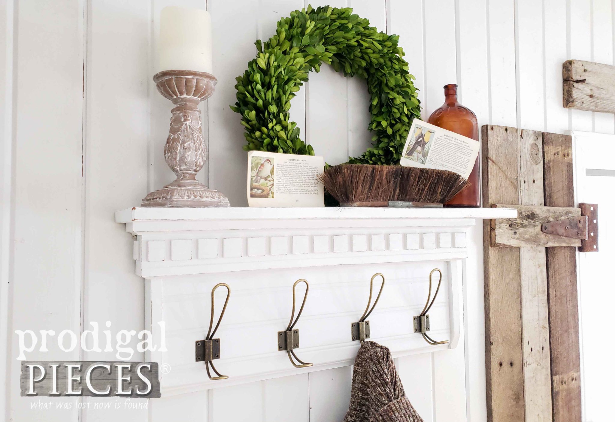 White Farmhouse Coat Rack with Double Antique Brass Hooks by Larissa of Prodigal Pieces | prodigalpieces.com #prodigalpieces #diy #handmade #farmhouse #shopping #home #homedecor #homedecorideas #vintage
