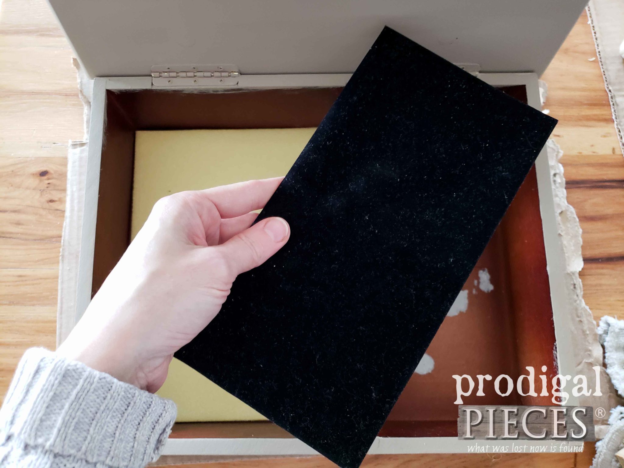 Removing Velvet Lining of Thrifted Box | prodigalpieces.com