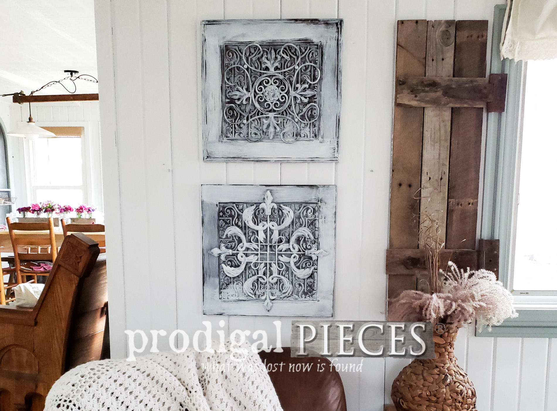 Featured Farmhouse Wall Decor Made from Upcycled Cupboard Doors by Larissa of Prodigal Pieces | prodigalpieces.com #prodigalpieces #diy #home #farmhouse #homedecor #handmade