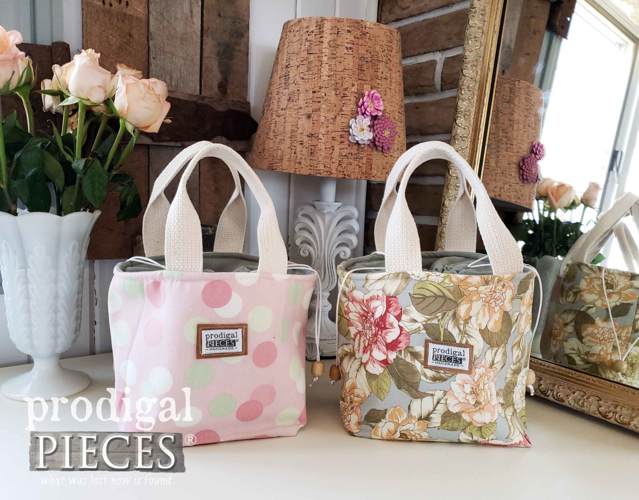 Floral & Polka Dot Insulated Lunch Bag Totes by Larissa of Prodigal Pieces | prodigalpieces.com #prodigalpieces #handmade #diy #home #fashion #accessories