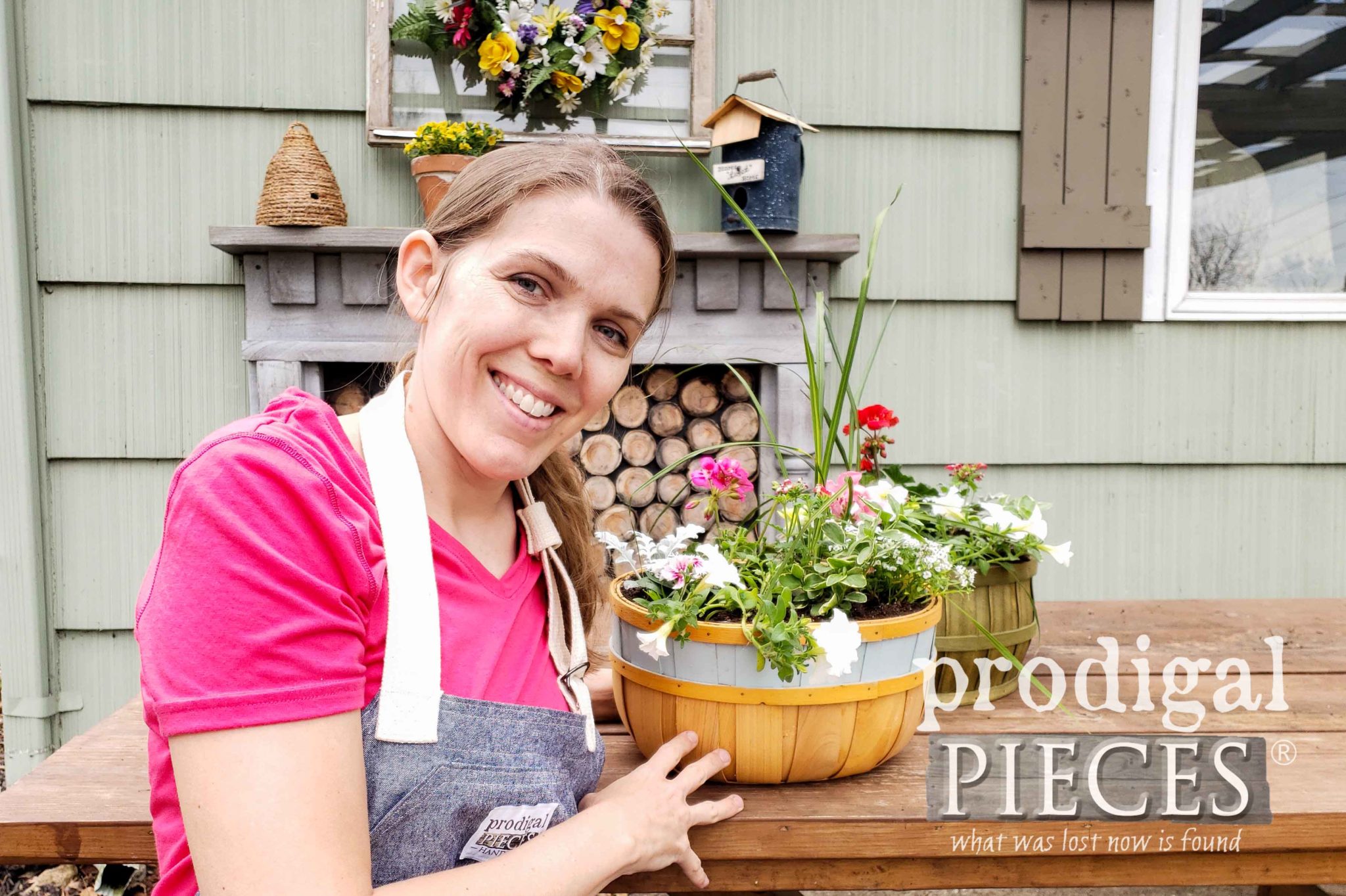 Join Larissa of Prodigal Pieces as she shows you how to make this easy & affordable Mother's Day Flower Basket | Give the gift of blooms! | Video Tutorial at prodigalpieces.com #prodigalpieces #diy #mothersday #giftideas #flowers #garden #home #diy