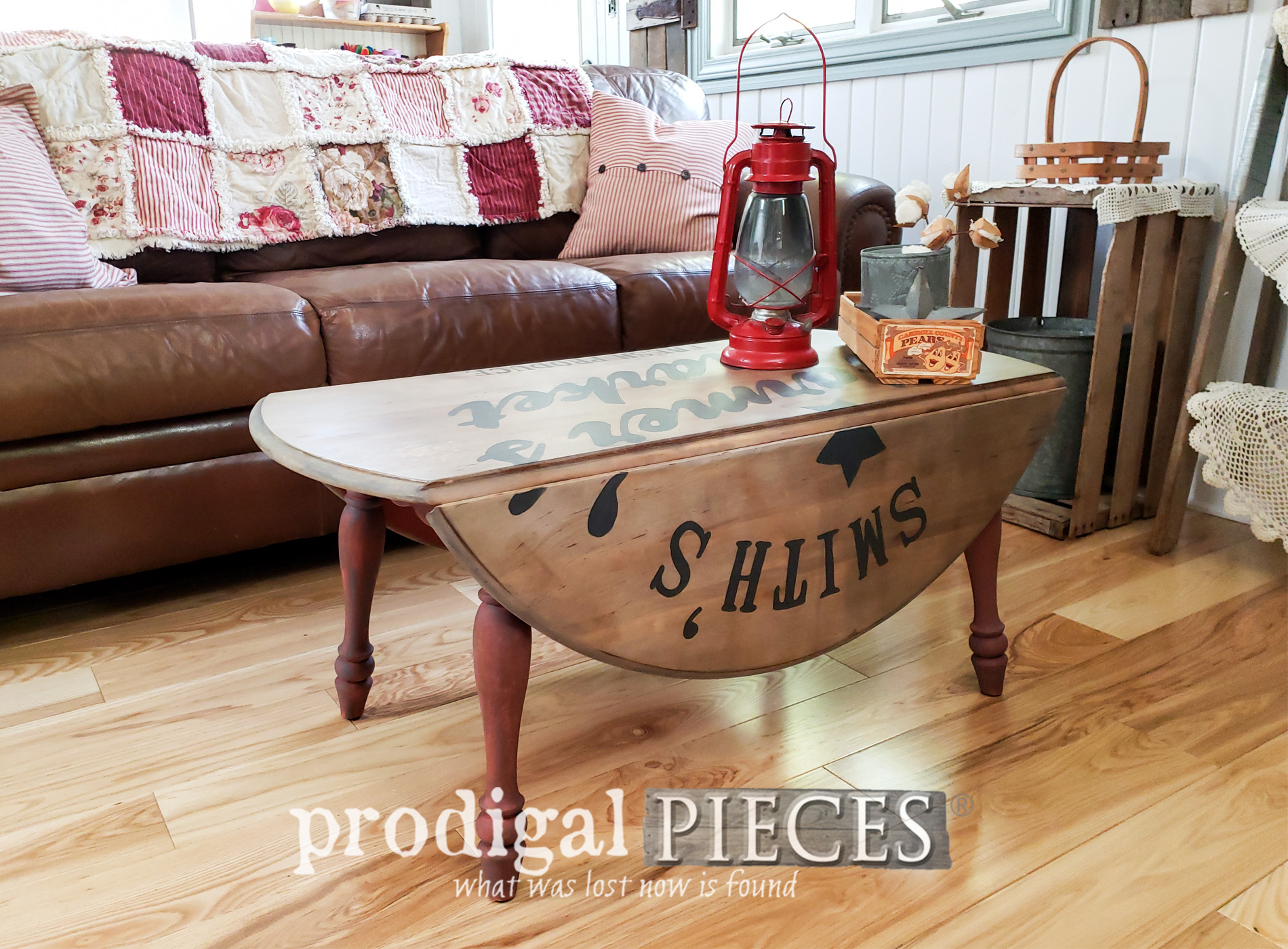 Featured Farmhouse Drop-Leaf CoffeeTable Found Curbside & Renewed by Larissa of Prodigal Pieces | prodigalpieces.com #prodigalpieces #diy #home #homedecor #furniture #farmhouse