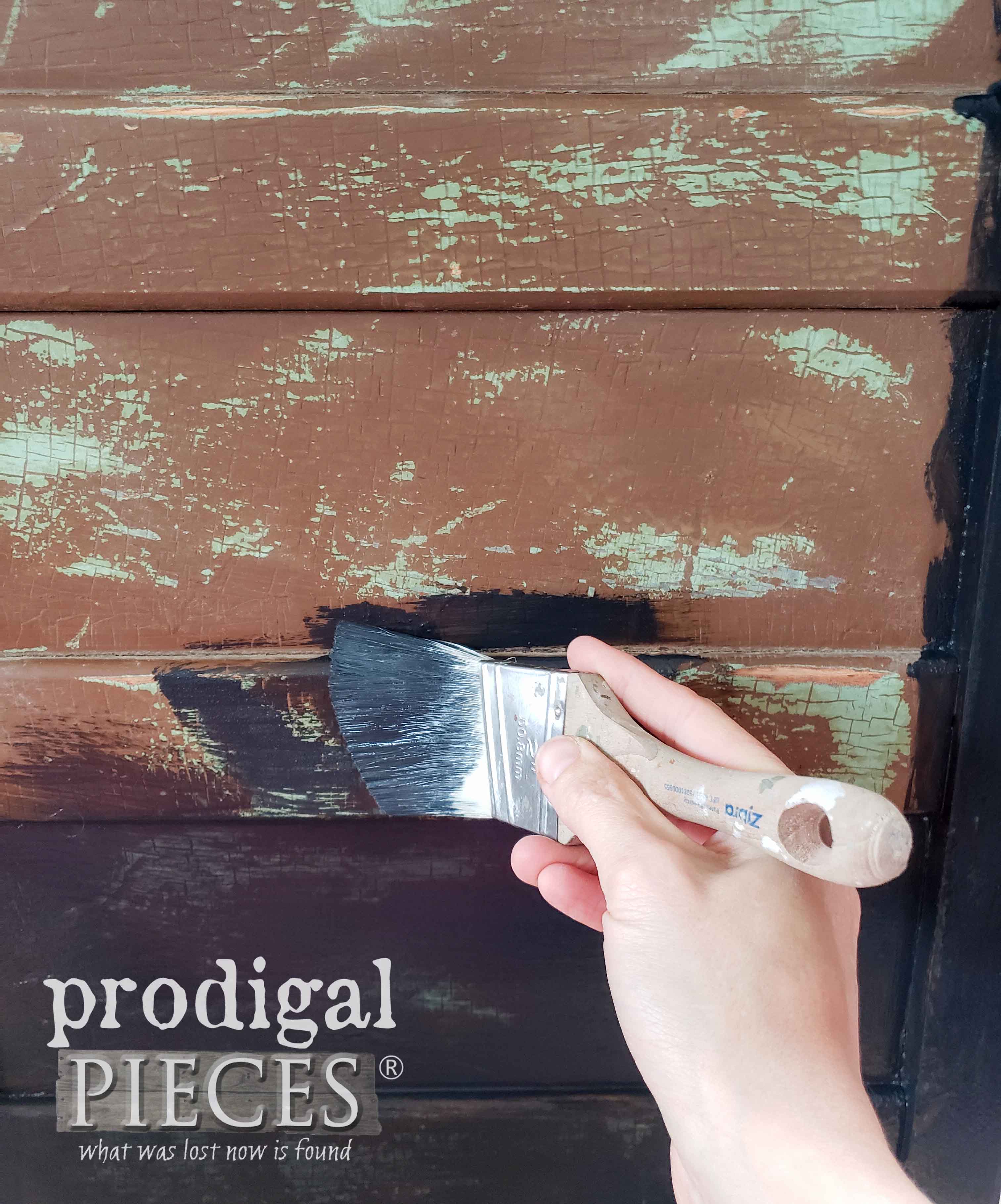 Painting Farmhouse Chest of Drawers with Old Barn Milk Paint in Agate by Larissa of Prodigal Pieces | prodigalpieces.com #prodigalpieces #furniture #farmhouse #milkpaint