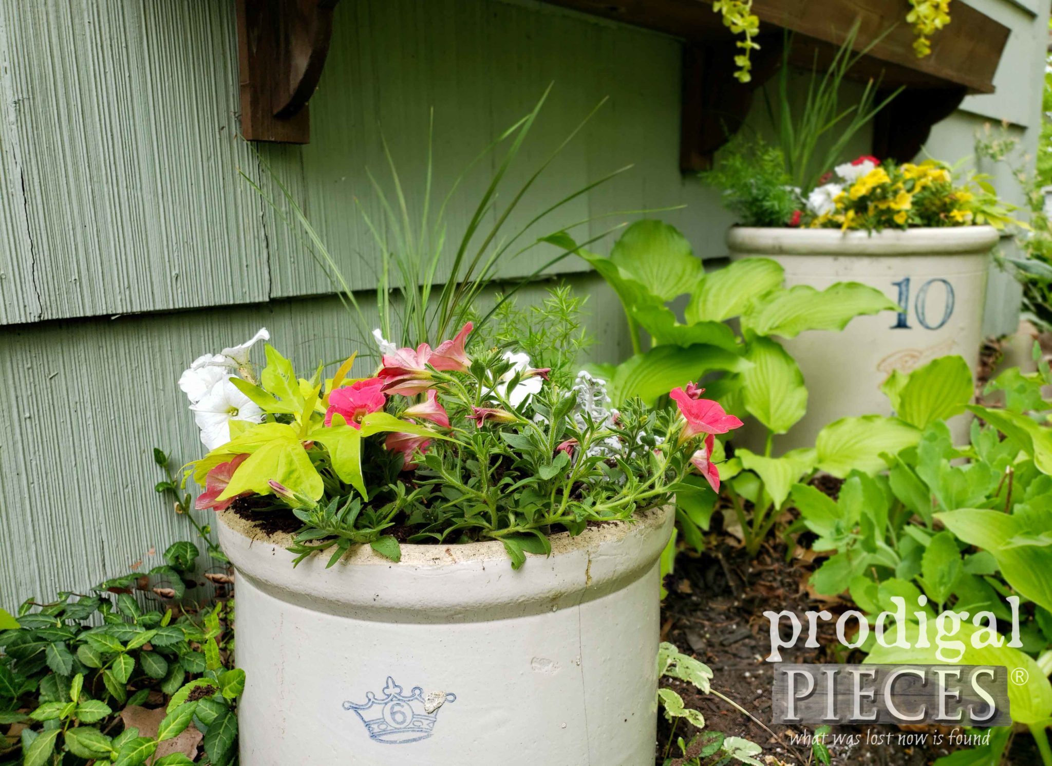Potted Antique Crocks for your Garden Decor by Larissa of Prodigal Pieces | prodigalpieces.com #prodigalpieces #garden #diy