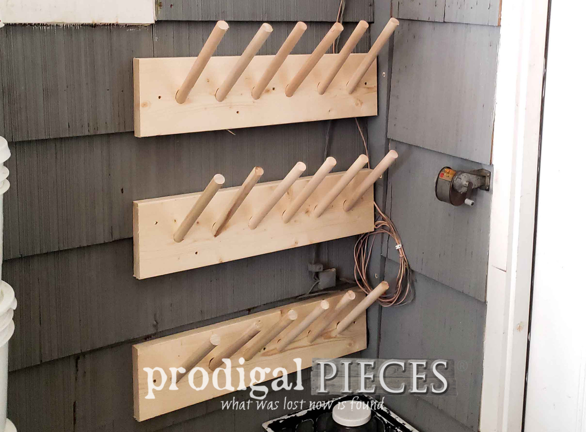 Featured DIY Boot Rack Plus Extra Storage by Prodigal Pieces | prodigalpieces.com #prodigalpieces #diy #home #homedecor #storage