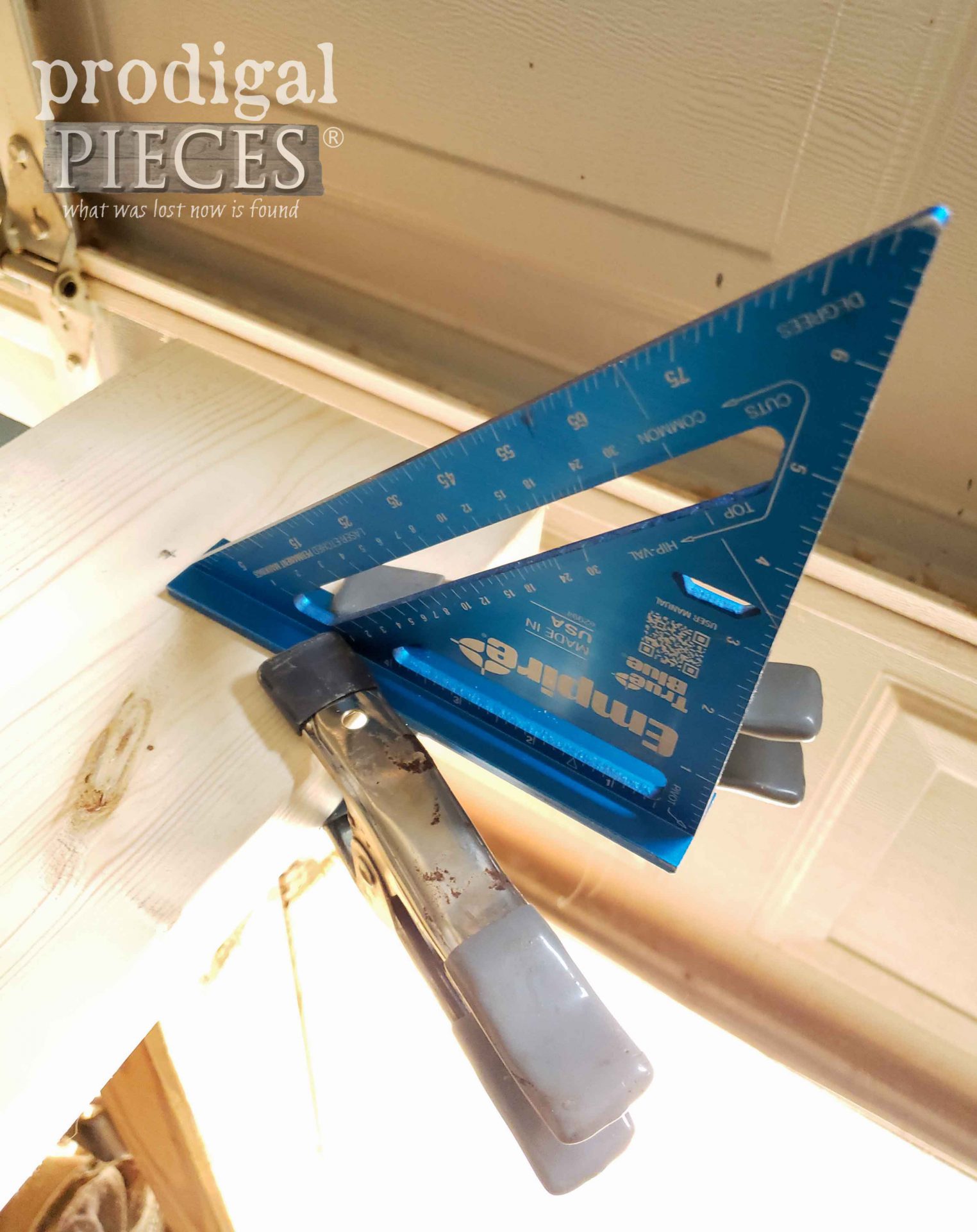 Quick Square Used for Right Angle Jig for DIY Boot Rack | prodigalpieces.com