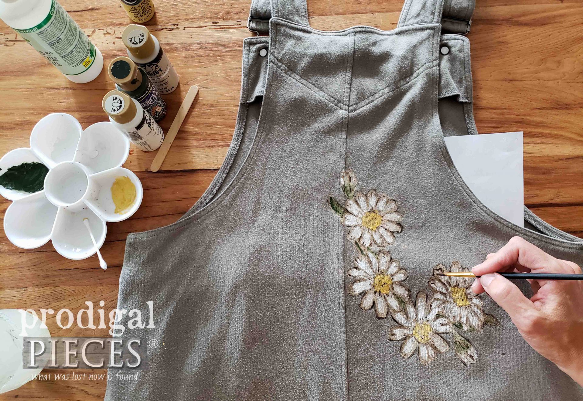 Painting Daisies over Bleached Spots on Dress | How to Fix Bleached Spots | prodigalpieces.com