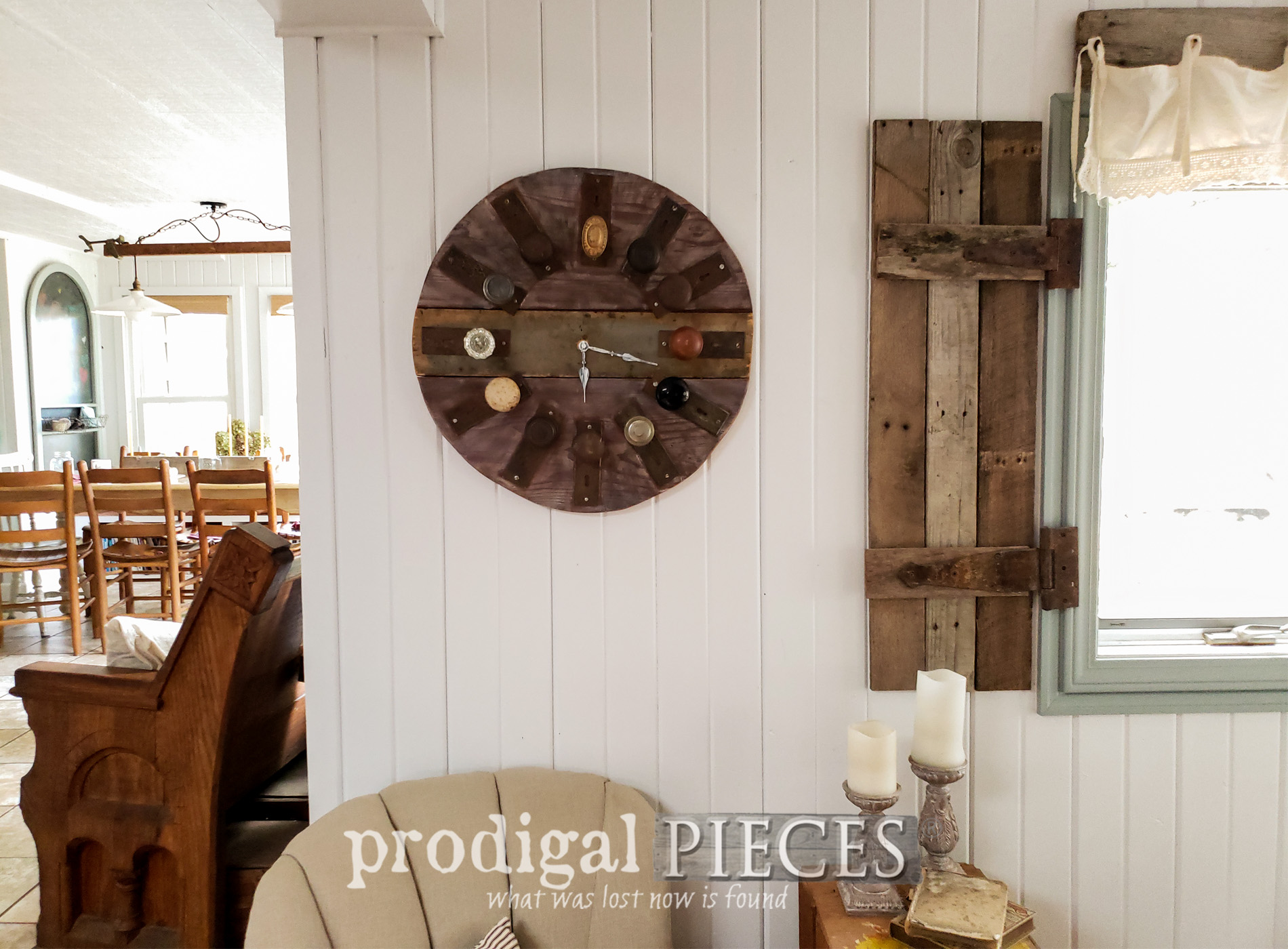 Featured Wooden Salvage Clock made from reclaimed antique door knobs and escutcheons by Larissa of Prodigal Pieces | prodigalpieces.com #prodigalpieces #diy #handmade #clock #farmhouse #home #homedecor