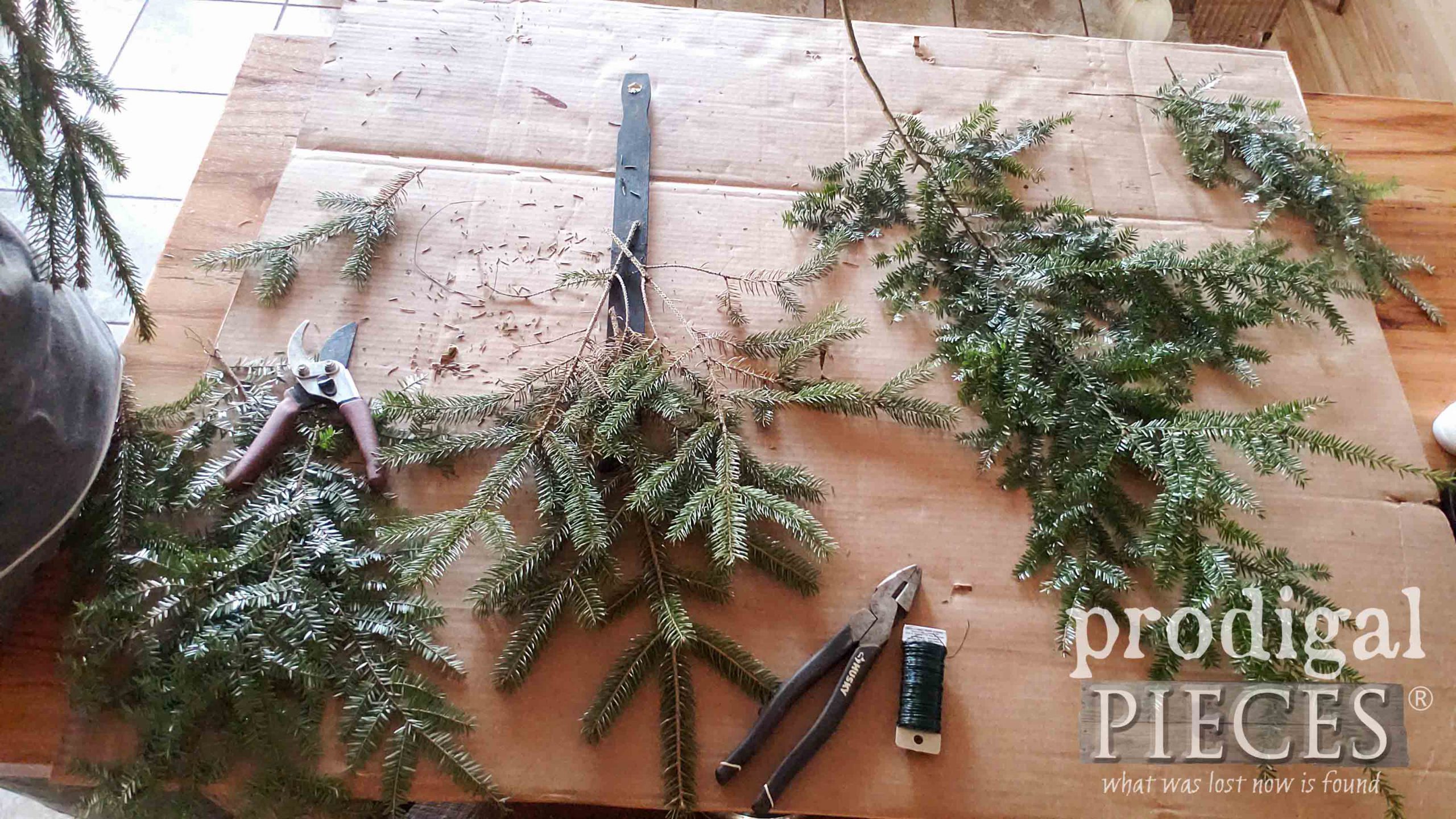 How to Assembles a Fresh Foraged Christmas Swag by Larissa of Prodigal Pieces | prodigalpieces.com #prodigalpieces 