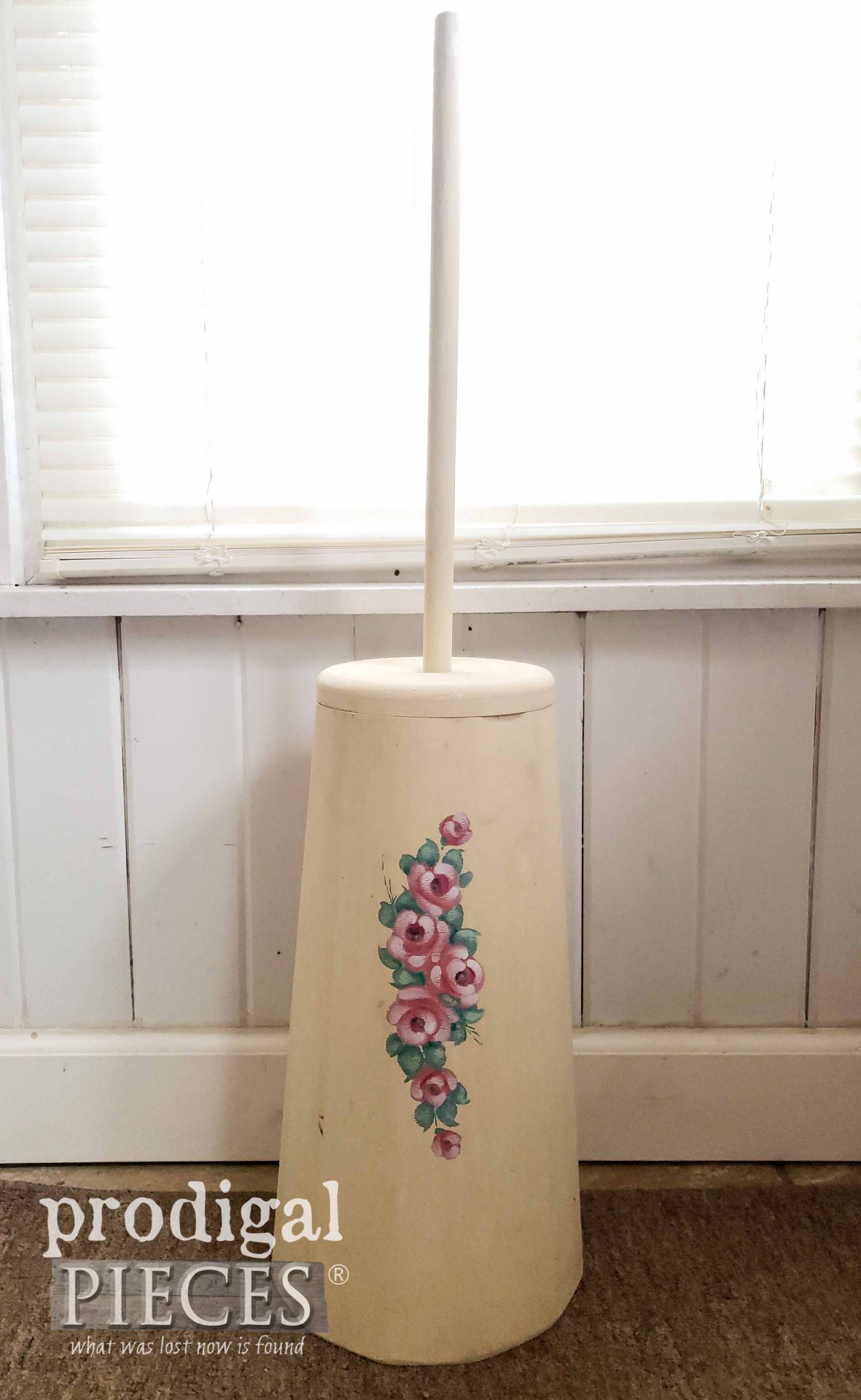 Vintage Farmhouse Butter Churn Before Makeover | prodigalpieces.com