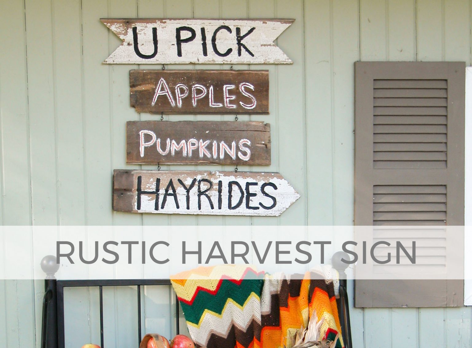 Celebrate the autumn season with this DIY Harvest Sign by Larissa of Prodigal Pieces | prodigalpieces.com #prodigalpieces