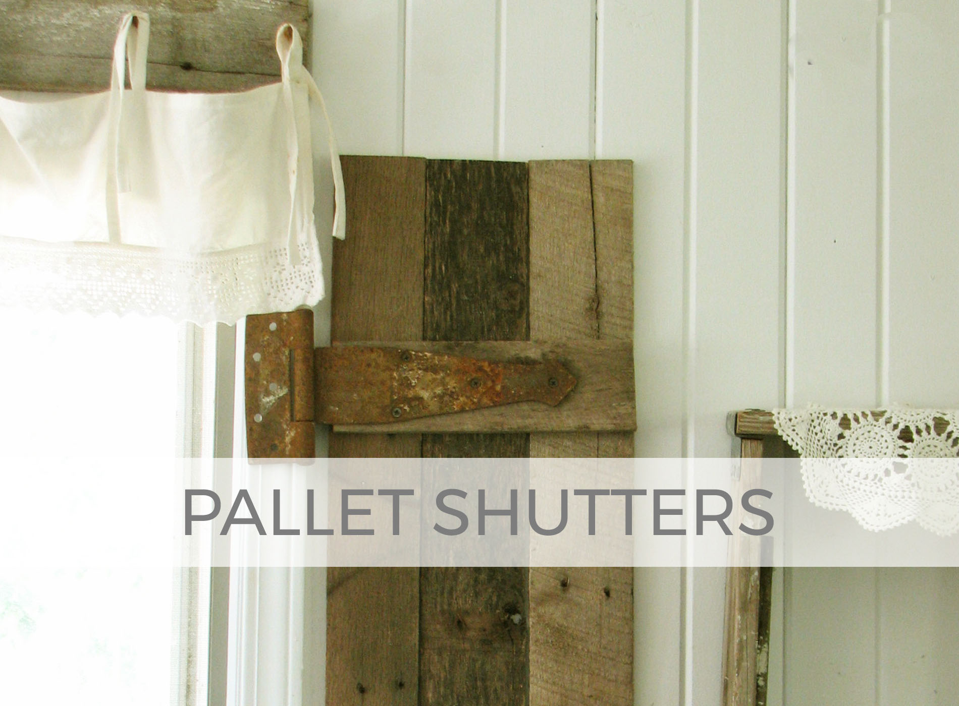 Grab those pallets and make shutters for farmhouse decor by Larissa of Prodigal Pieces | prodigalpieces.com #prodigalpieces