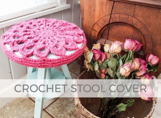 DIY Crochet Stool Cover by Larissa of Prodigal Pieces | prodigalpieces.com