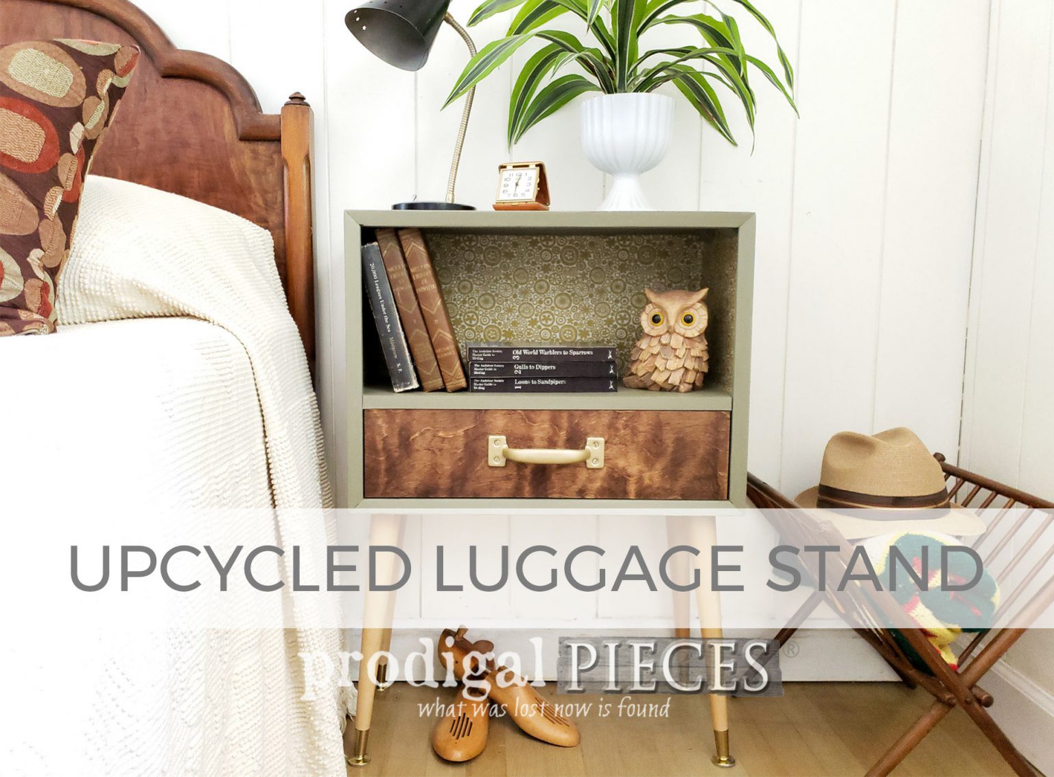 Upcycled Luggage Stand by Larissa of Prodigal Pieces | prodigalpieces.com
