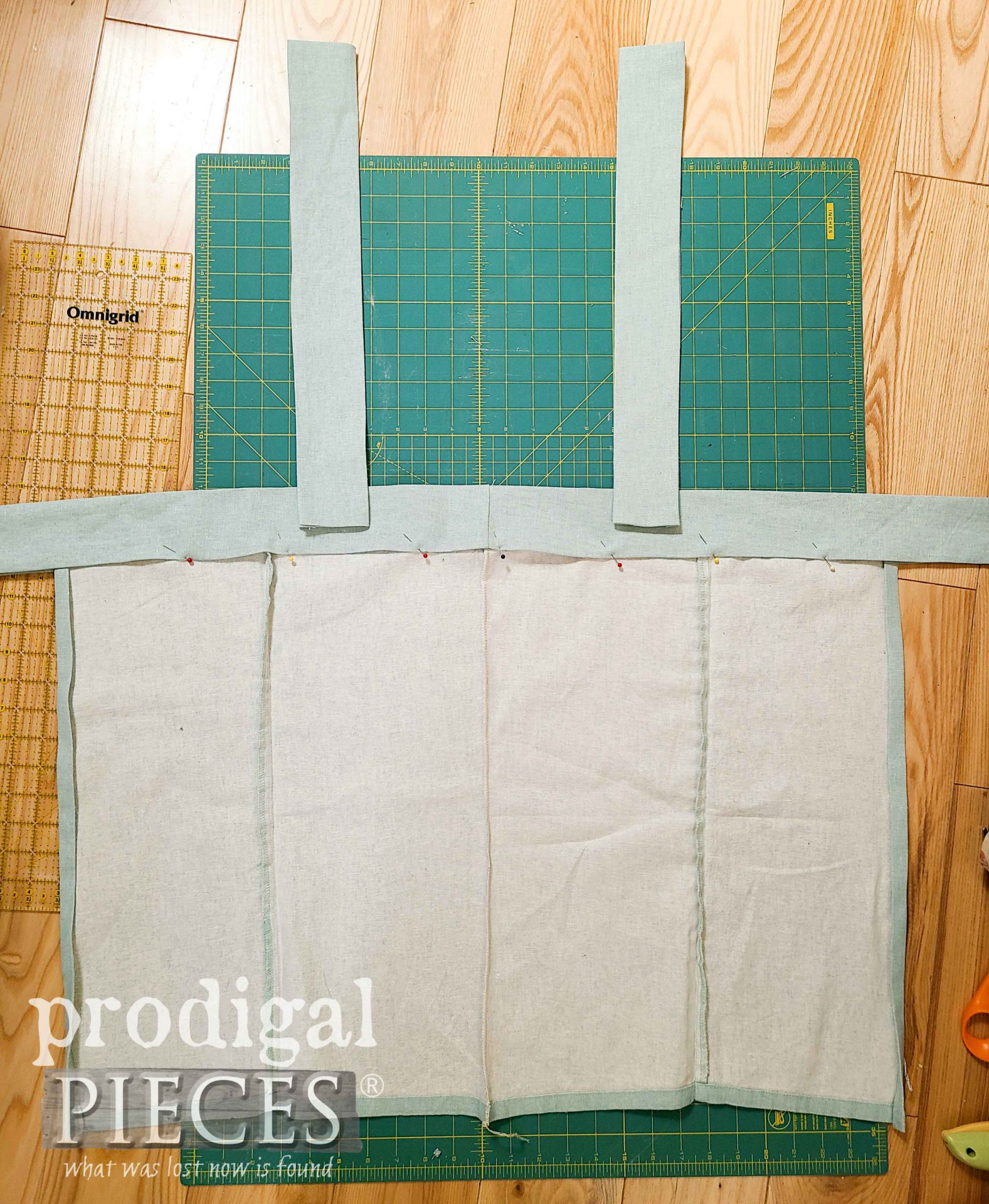 Rough Smock Layout by Prodigal Pieces | prodigalpieces.com