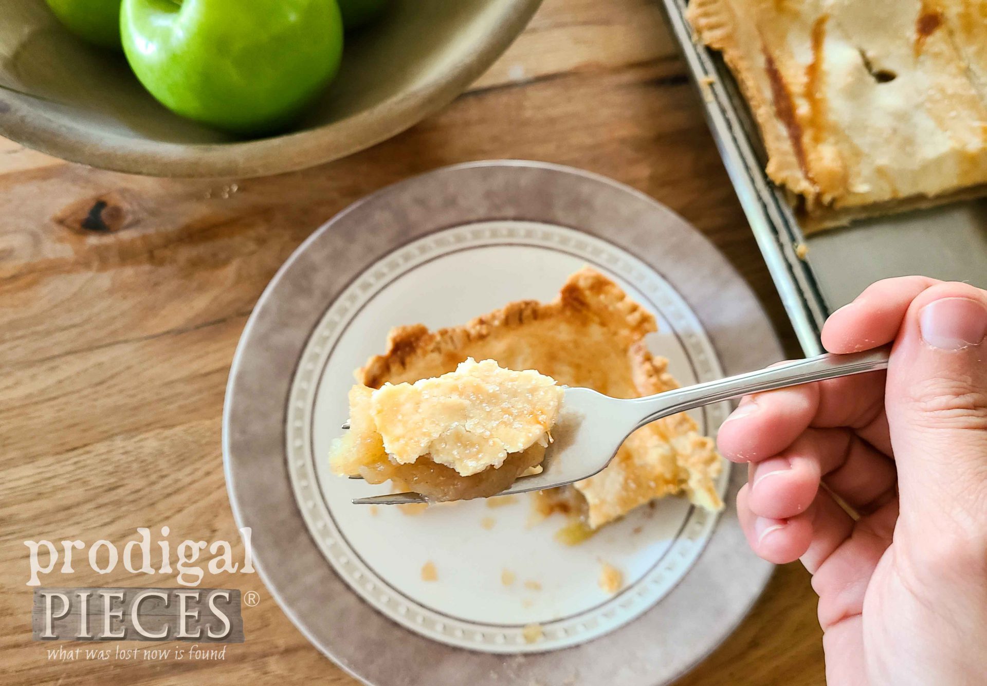 Bite of Apple Jack Dessert by Prodigal Pieces | Recipe at prodigalpieces.com #prodigalpieces #food #recipe #dessert #baking