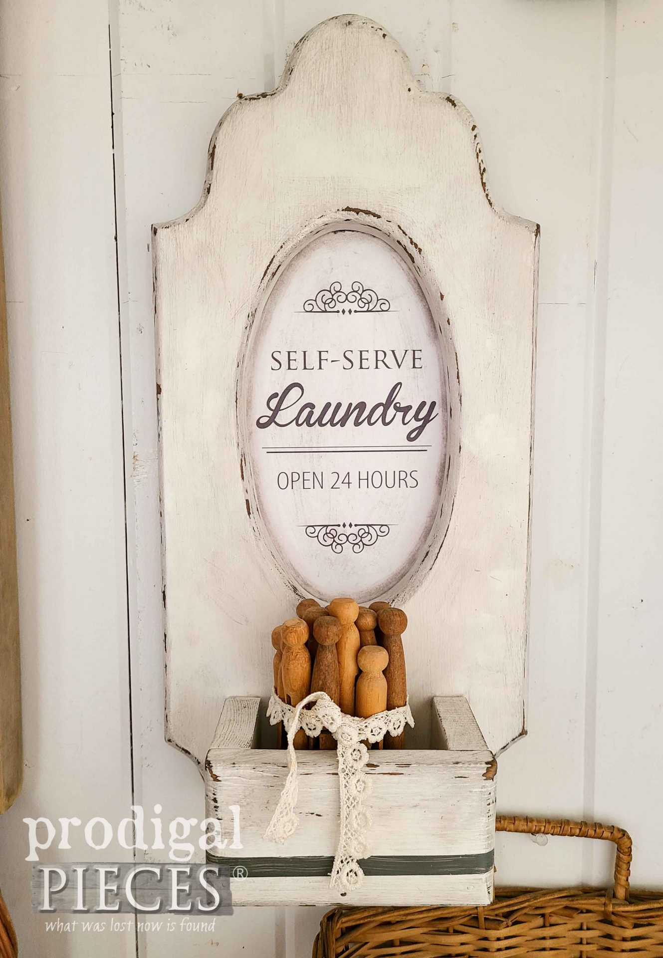 Farmhouse Style Self-Serve Laundry Sign by Prodigal Pieces | prodigalpieces.com #prodigalpieces #farmhouse #laundry #home #diy #homedecor