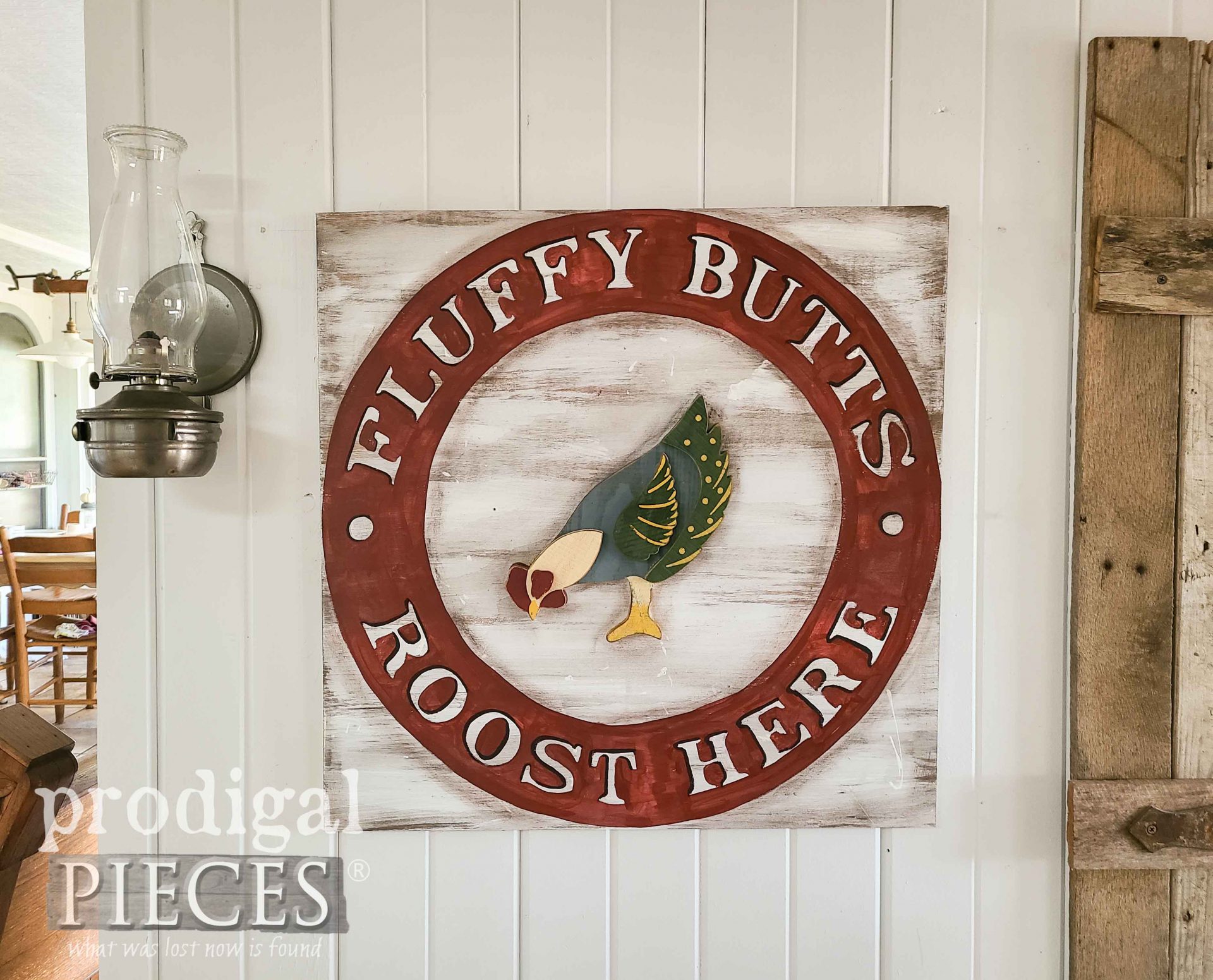 Rustic Farmhouse Chicken Butt Sign Design by Larissa of Prodigal Pieces | prodigalpieces.com #prodigalpieces #farmhouse #chicken