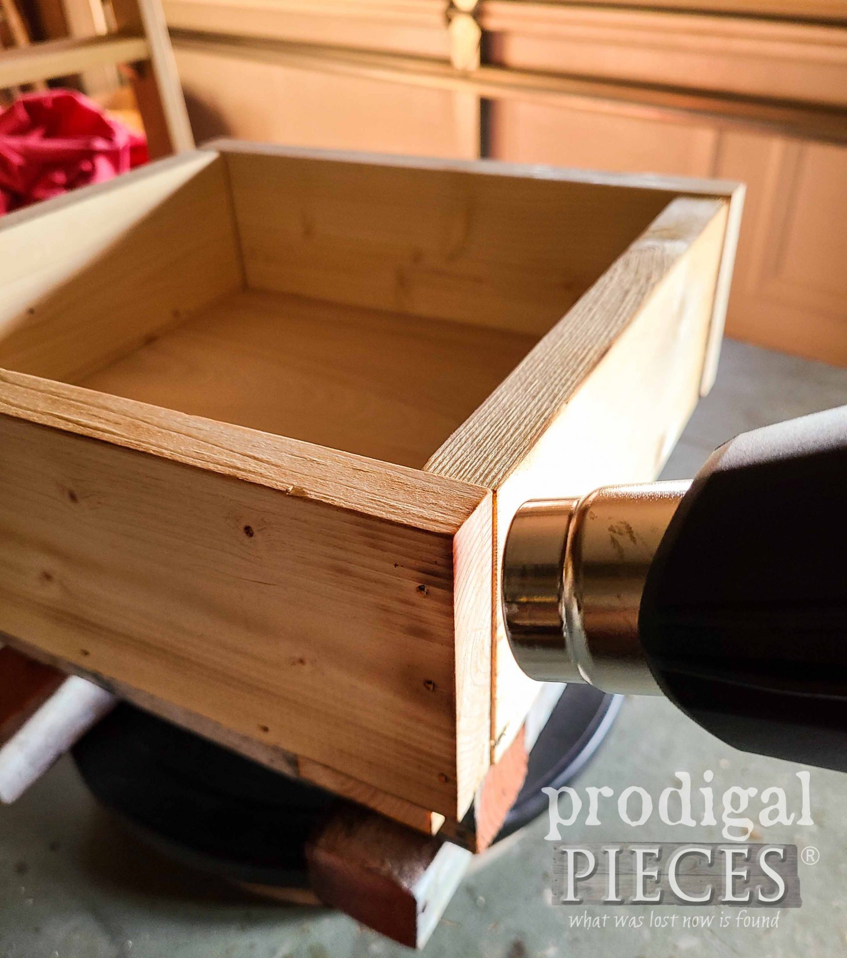 Woodburning DIY Gift Box with Wagner Heat Gun by Larissa of Prodigal Pieces | prodigalpieces.com #prodigalpieces 