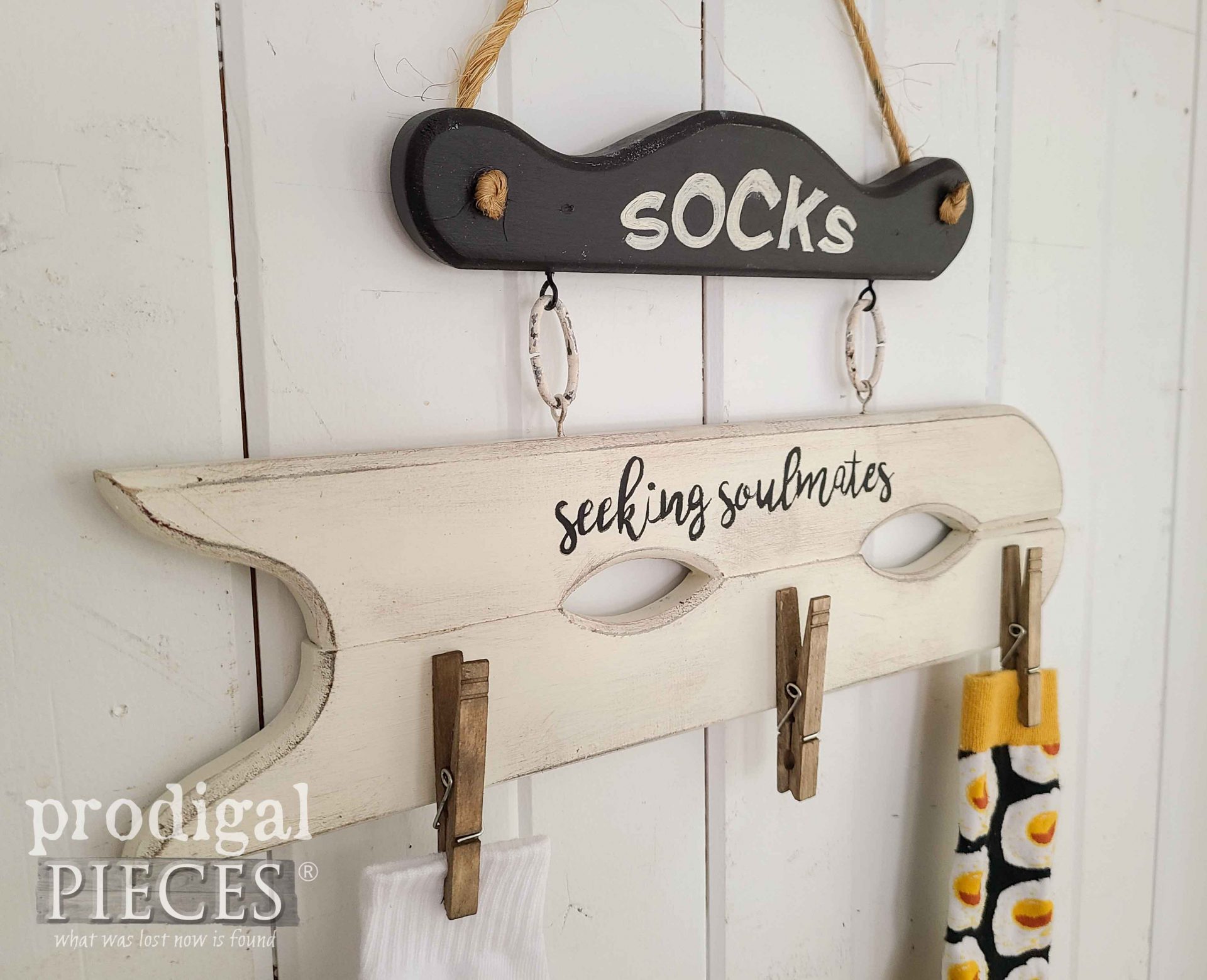 Laundry Sock Hanger Sign by Larissa of Prodigal Pieces | prodigalpieces.com #prodigalpieces #handmade #home #homedecor