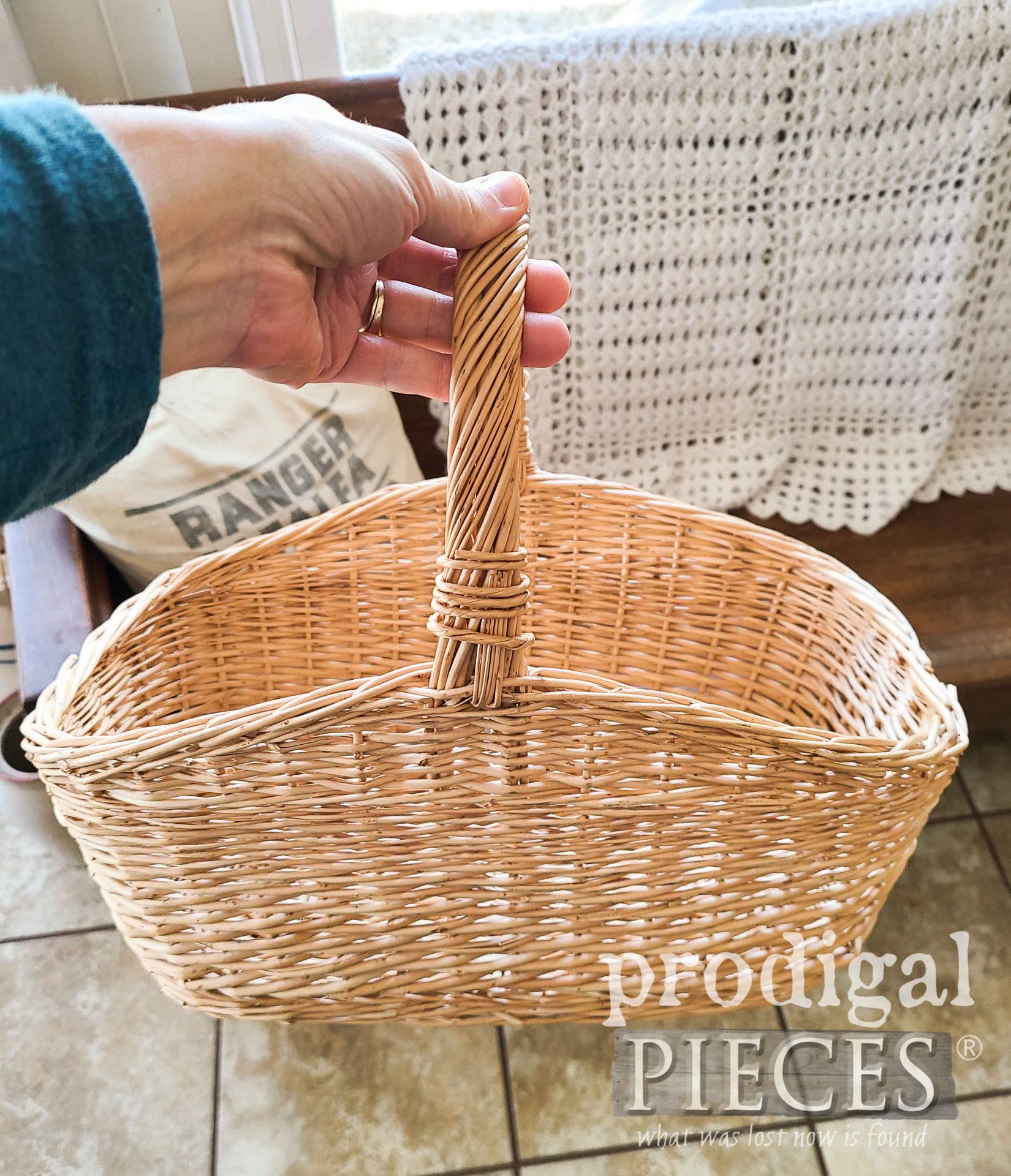 Thrifted Basket Before | prodigalpieces.com